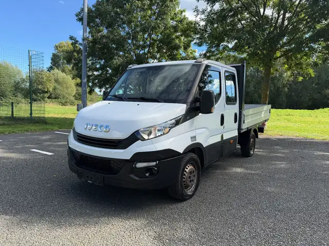 Iveco Autres Iveco Daily 35-120 Pritsche Doppelkbine 3,5 T