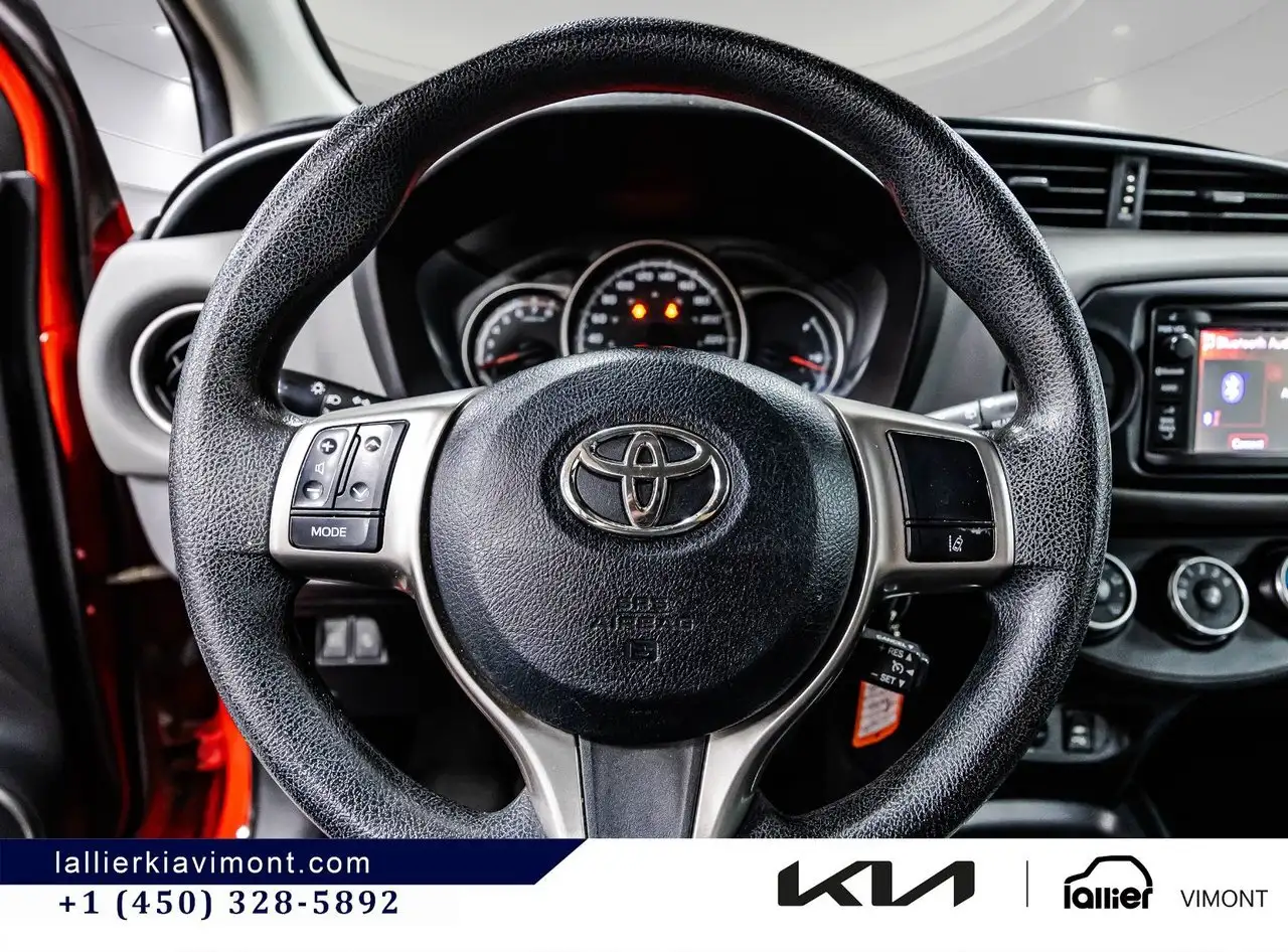 Toyota Yaris снимка Toyota Yaris