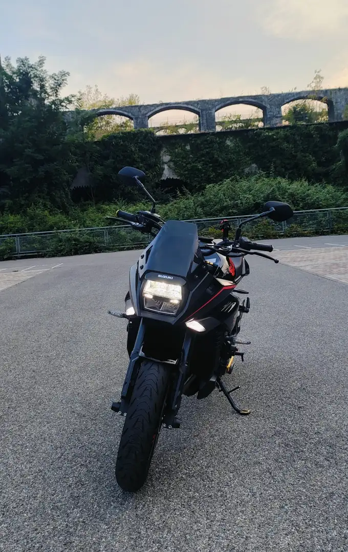 Suzuki Katana 1000 jindaci Noir - 1