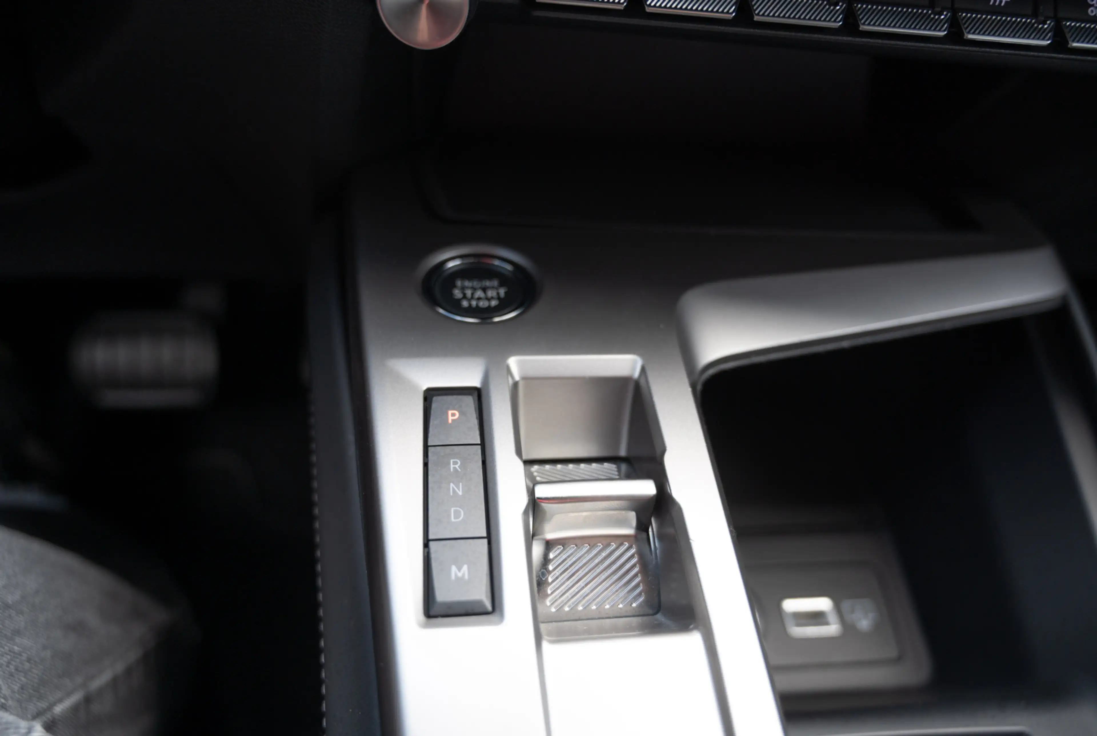 Peugeot 308 Allure PureTech 130 EAT8 *KOMFORT-PAKET*WINTER-PAKET* — photo 10