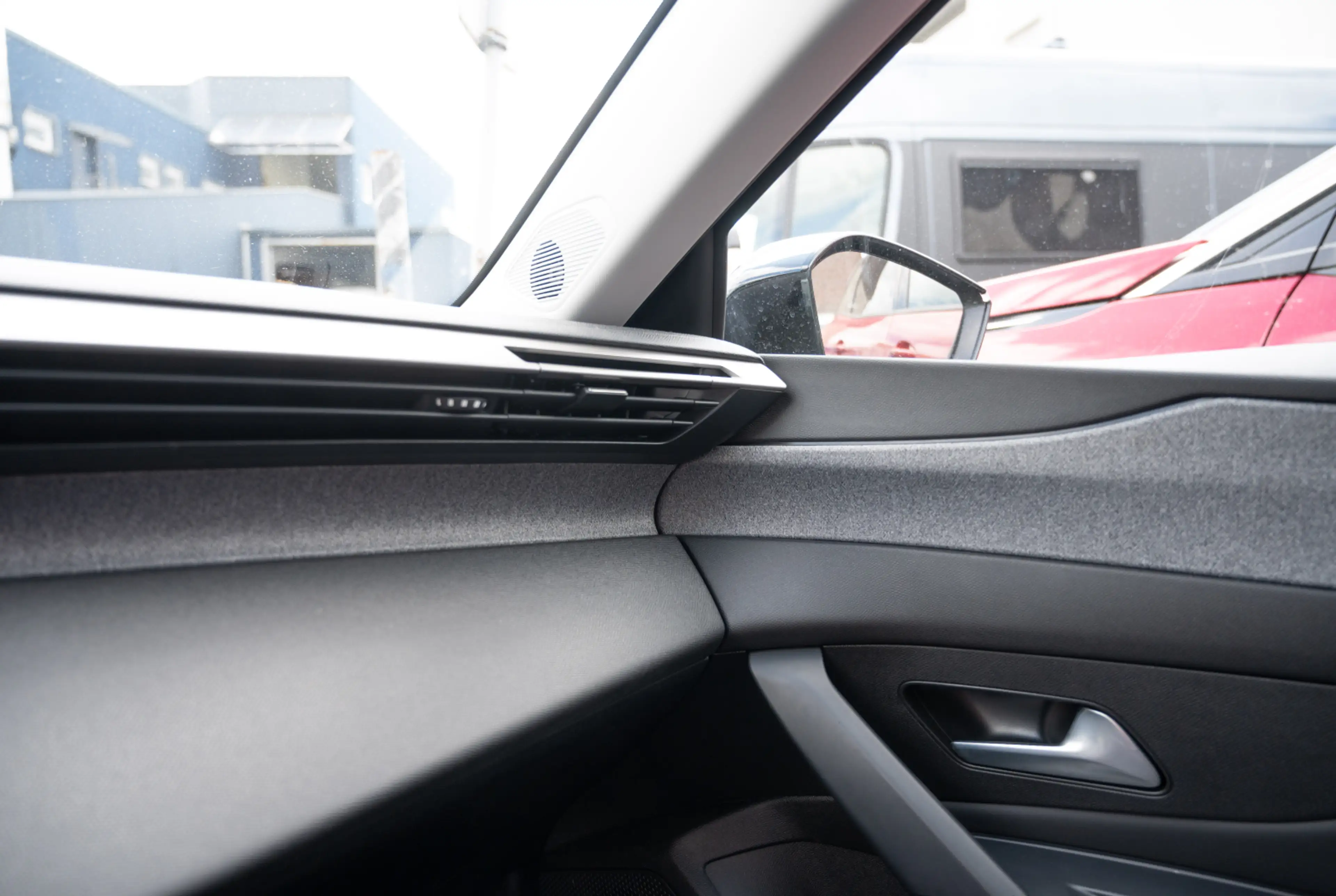 Peugeot 308 Allure PureTech 130 EAT8 *KOMFORT-PAKET*WINTER-PAKET* — photo 11