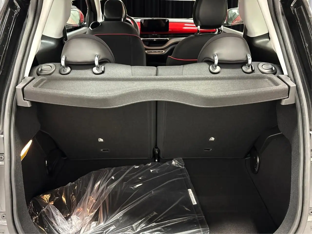 Fiat 500e снимка Fiat 500e
