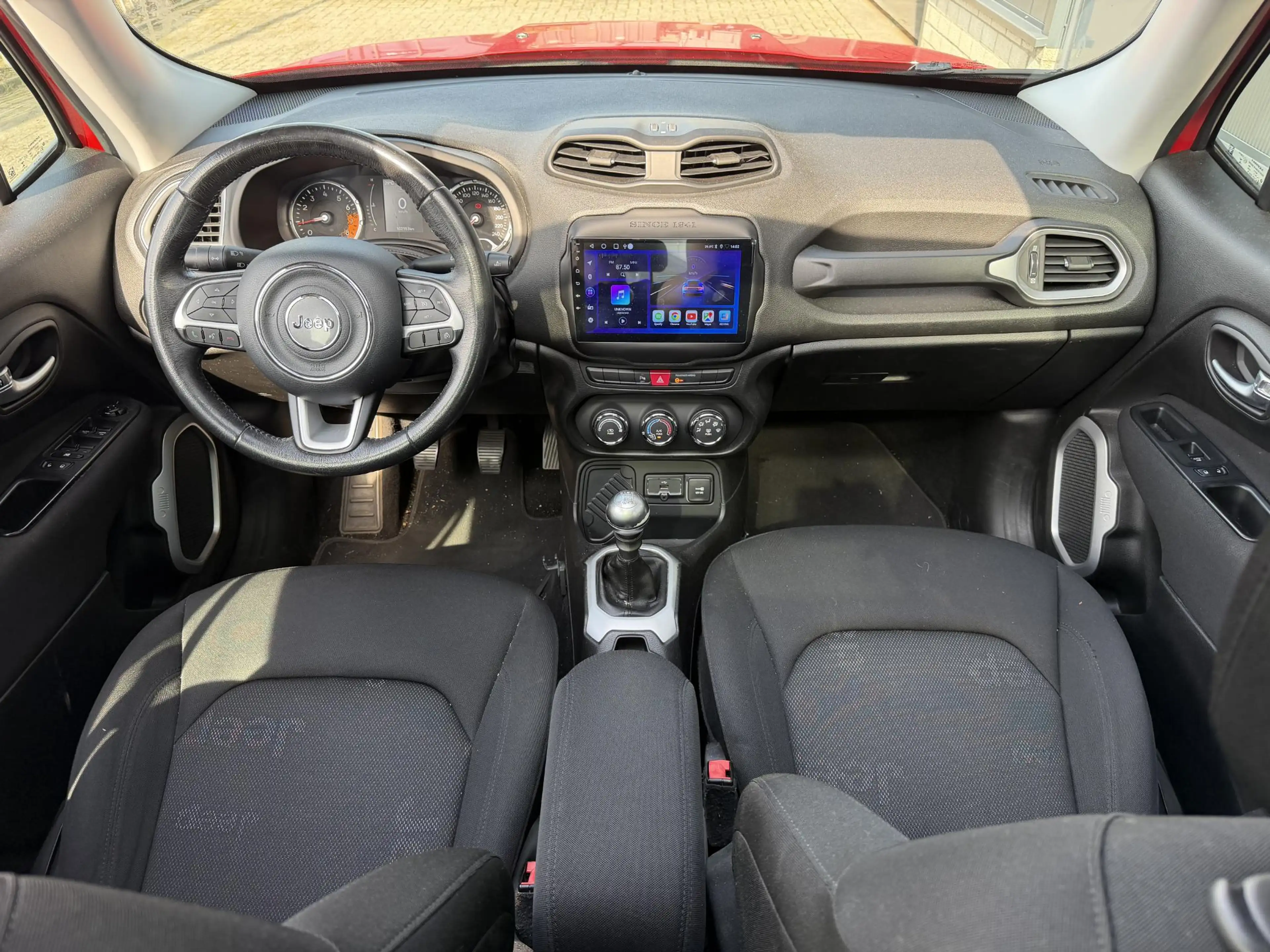 Jeep Renegade 1.4 MultiAir Freedom 17"/Panoramadak/Trekhaak/Came — photo 3