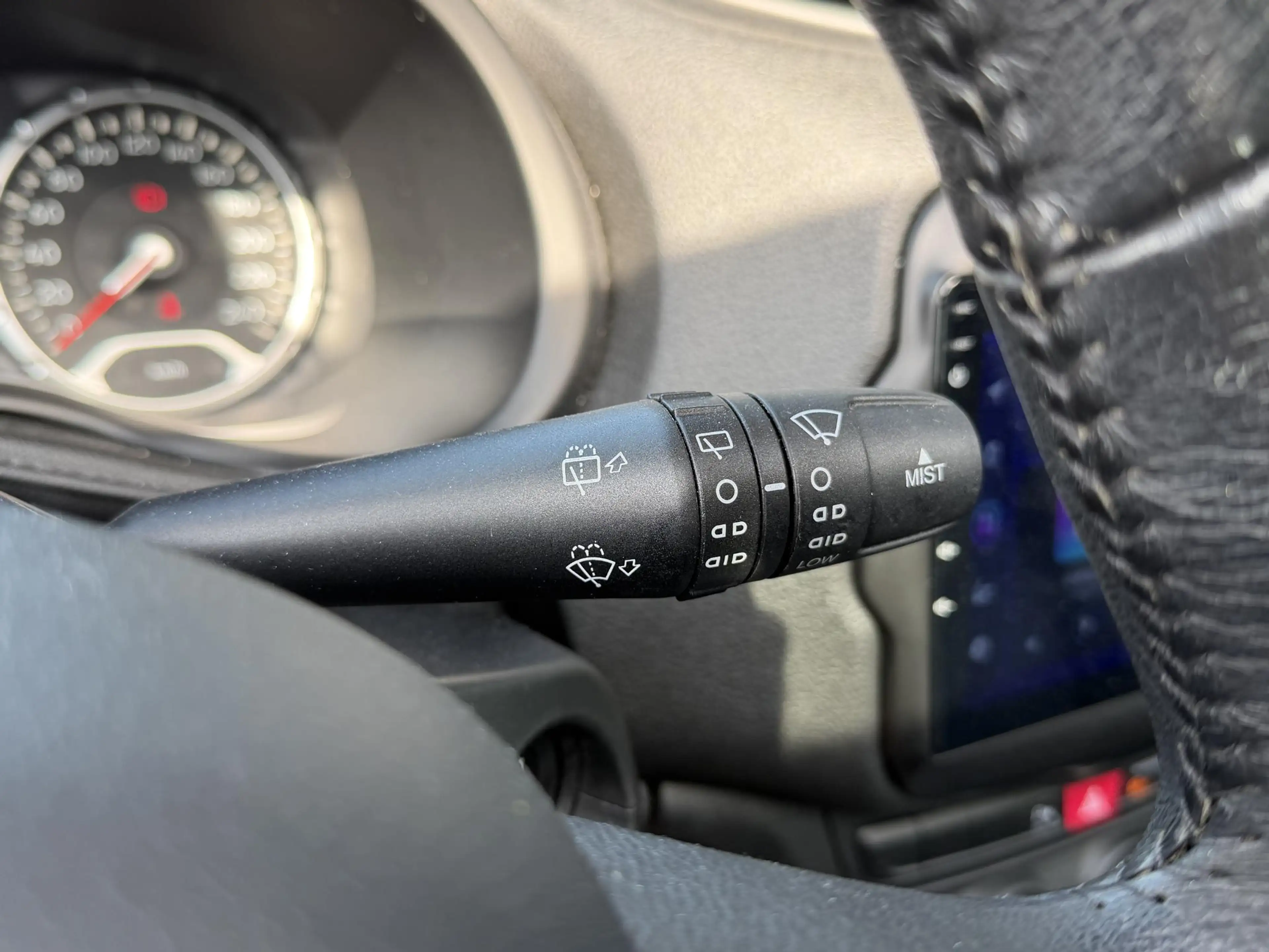 Jeep Renegade 1.4 MultiAir Freedom 17"/Panoramadak/Trekhaak/Came — photo 18