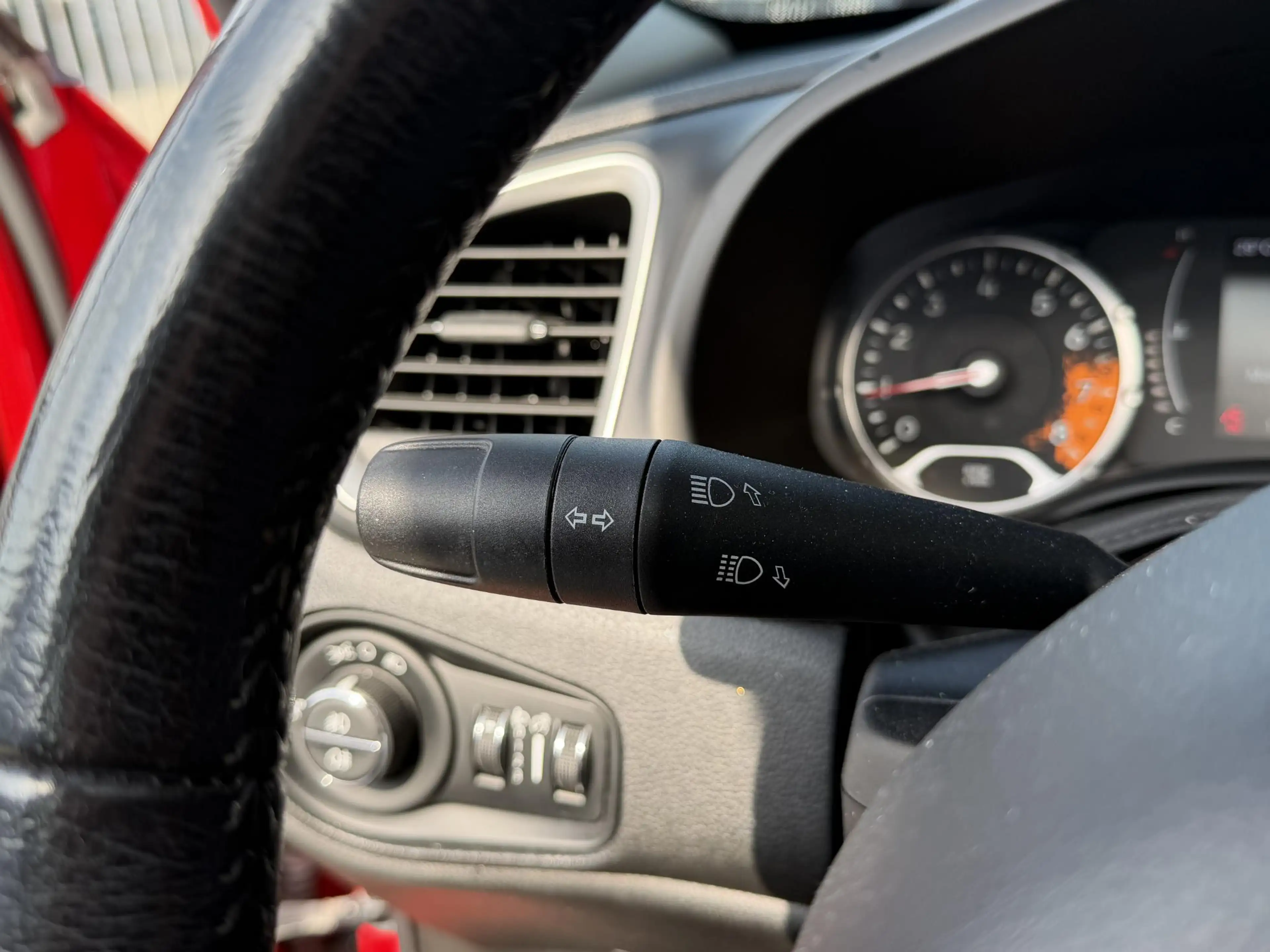 Jeep Renegade 1.4 MultiAir Freedom 17"/Panoramadak/Trekhaak/Came — photo 15