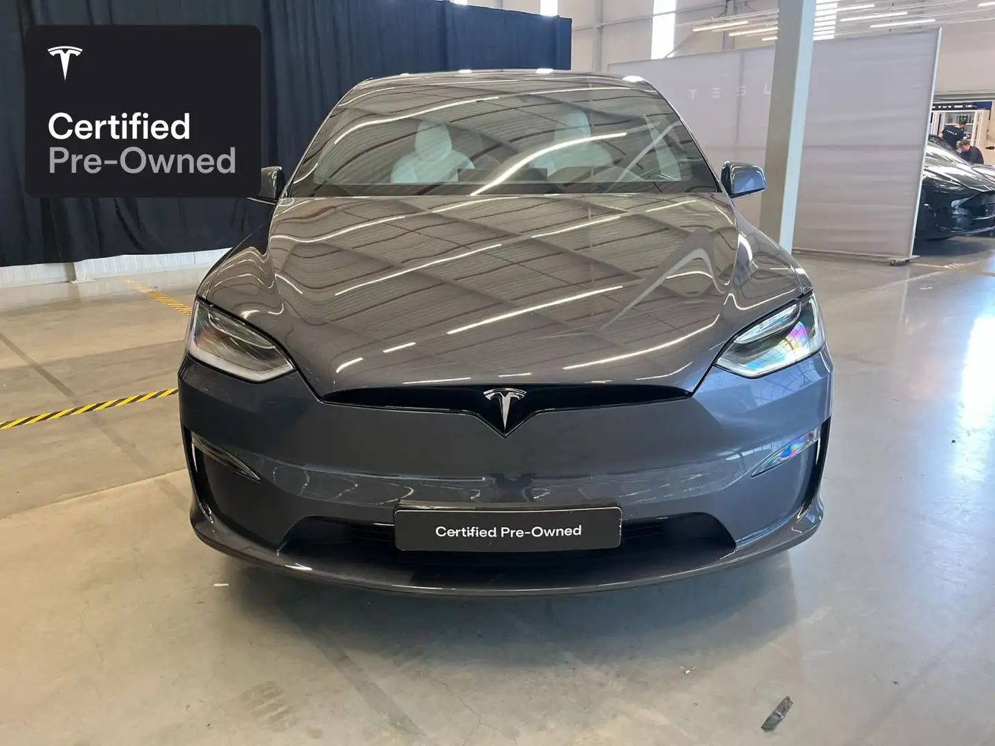 Tesla Model X Plaid "Certified Pre-Owned" Plateado - 2
