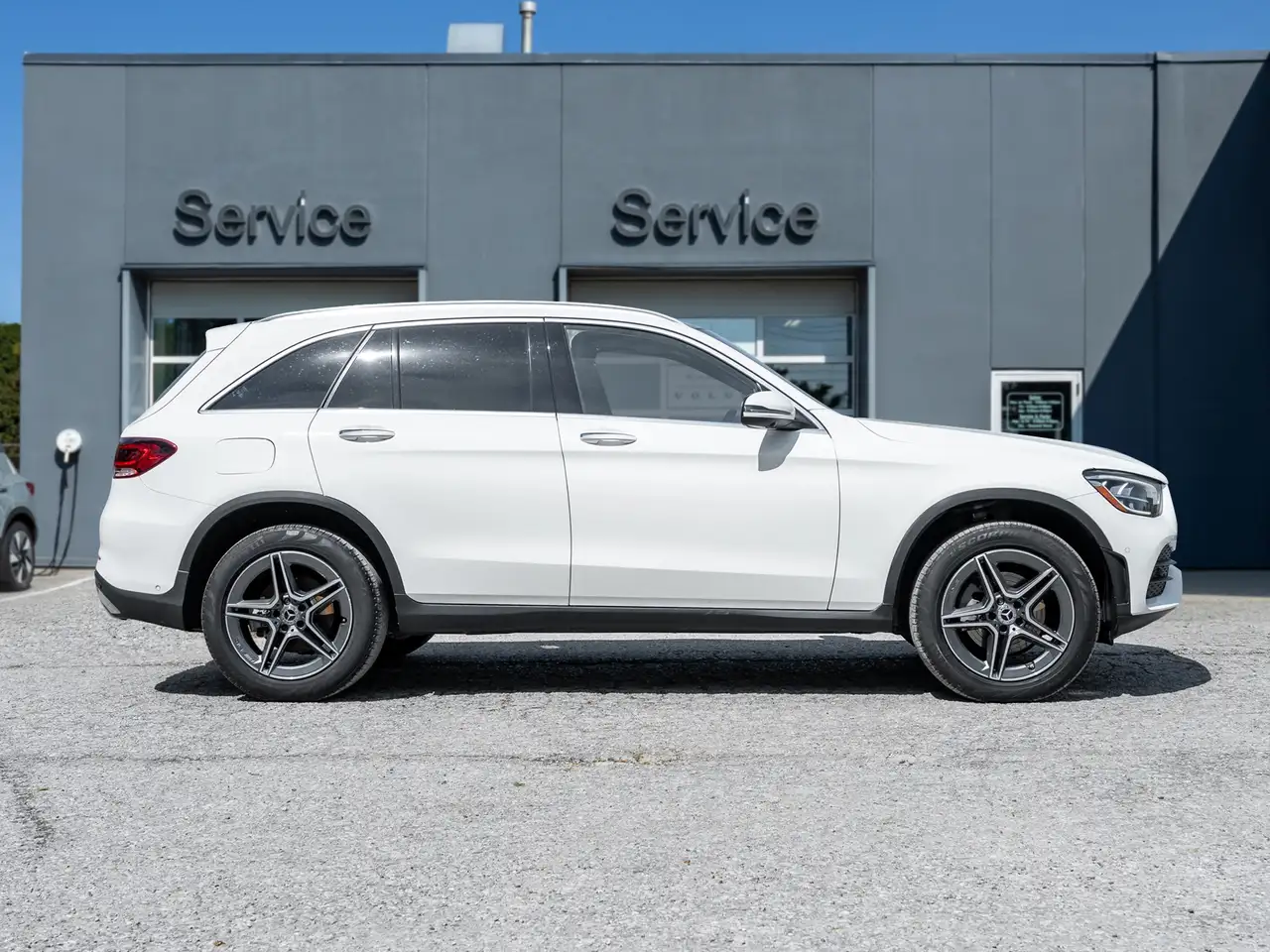 Mercedes-Benz GLC снимка Mercedes-Benz GLC