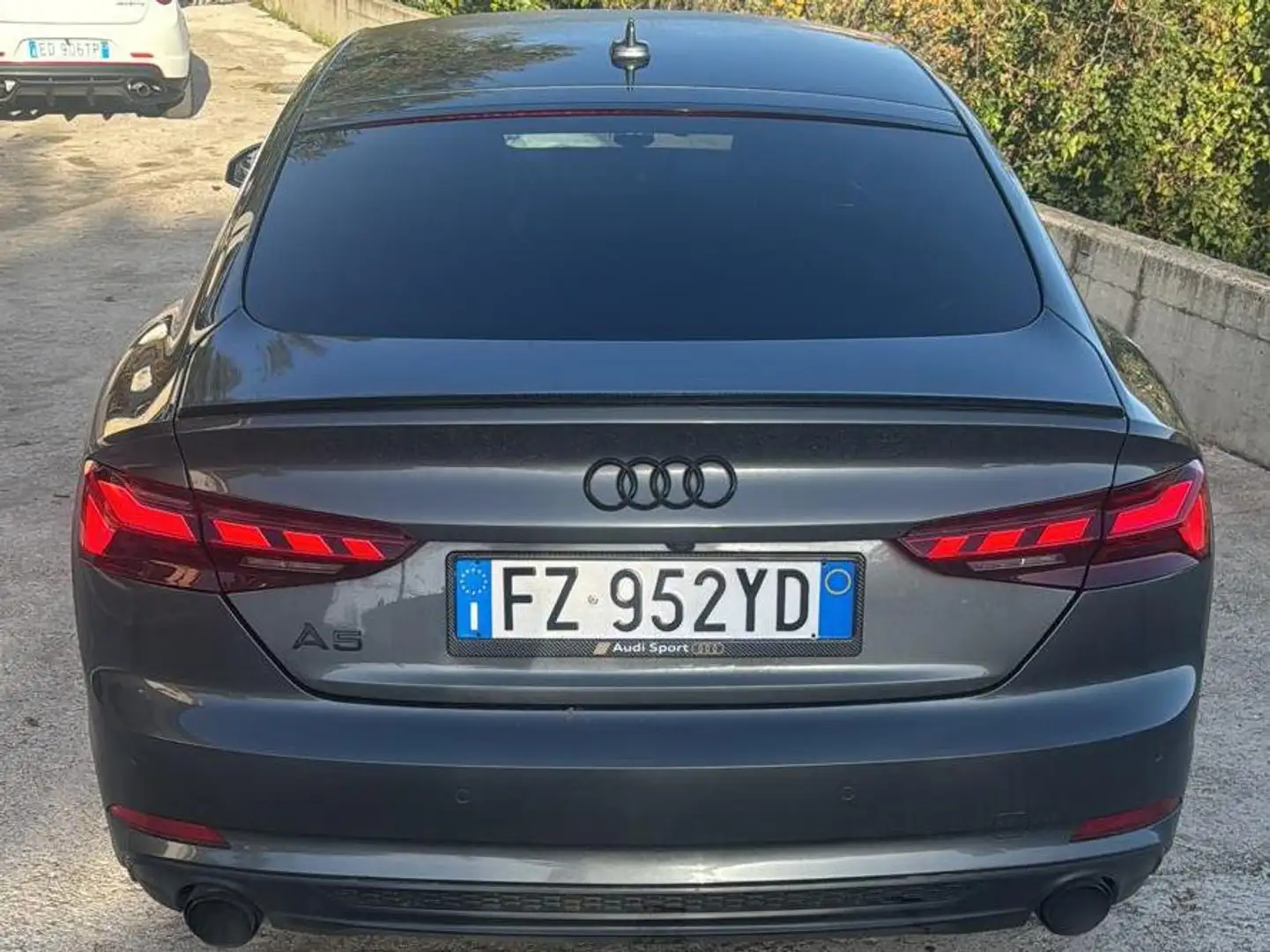 Audi A5 A5 Sportback 2.0 tfsi g-tron Sport 170cv s-tronic Gris - 2