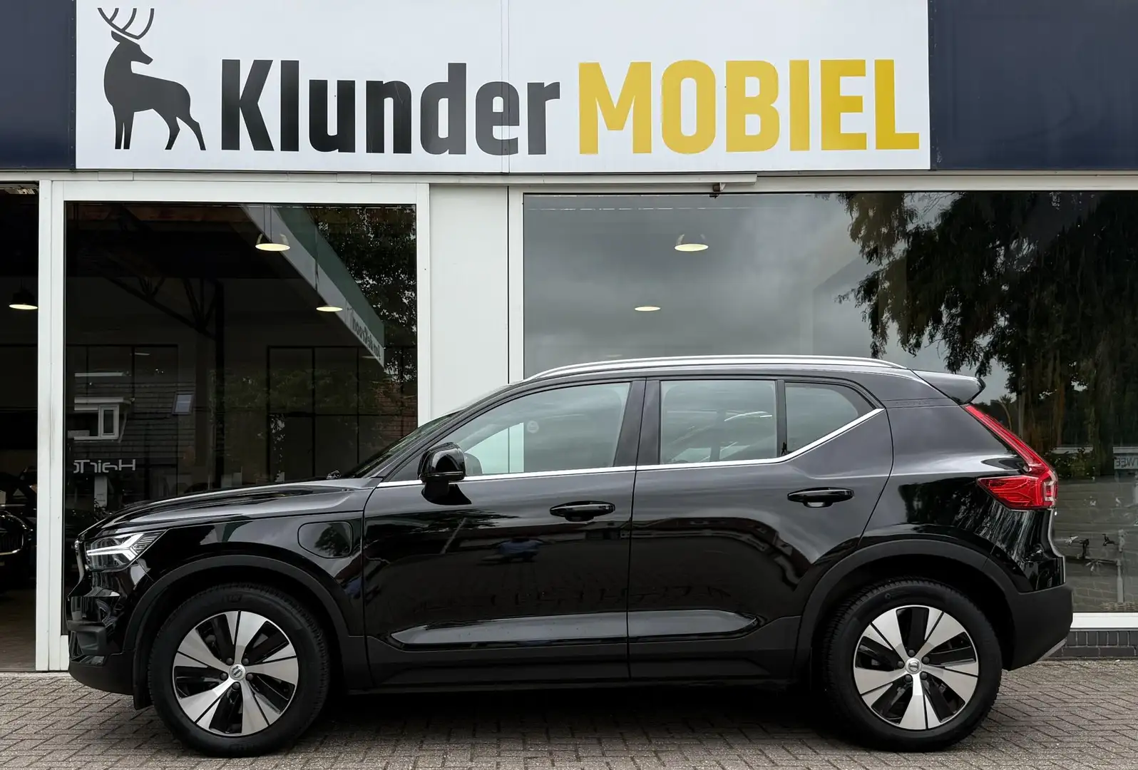 Volvo XC40 1.5 T4 Recharge Inscription Expr. |Leder|PDC|Adapt Noir - 2