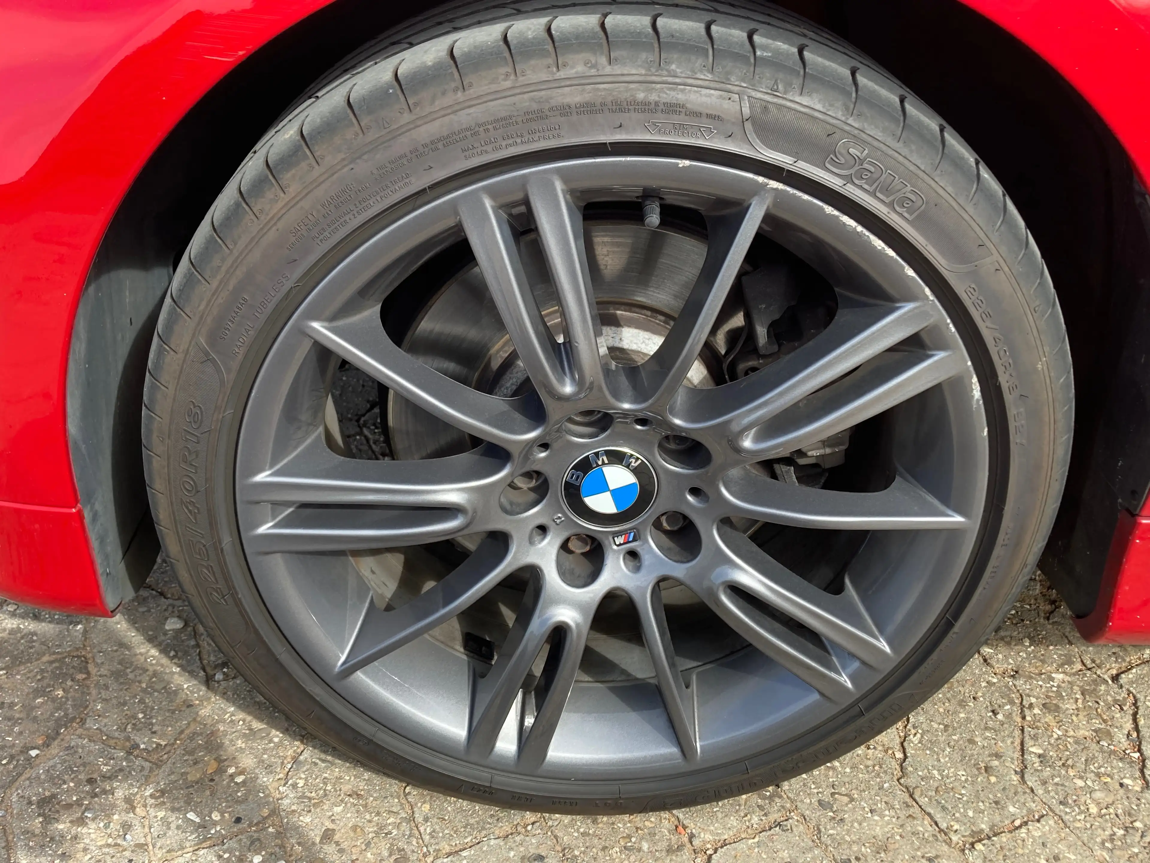 BMW 330 330 d xDrive — photo 5