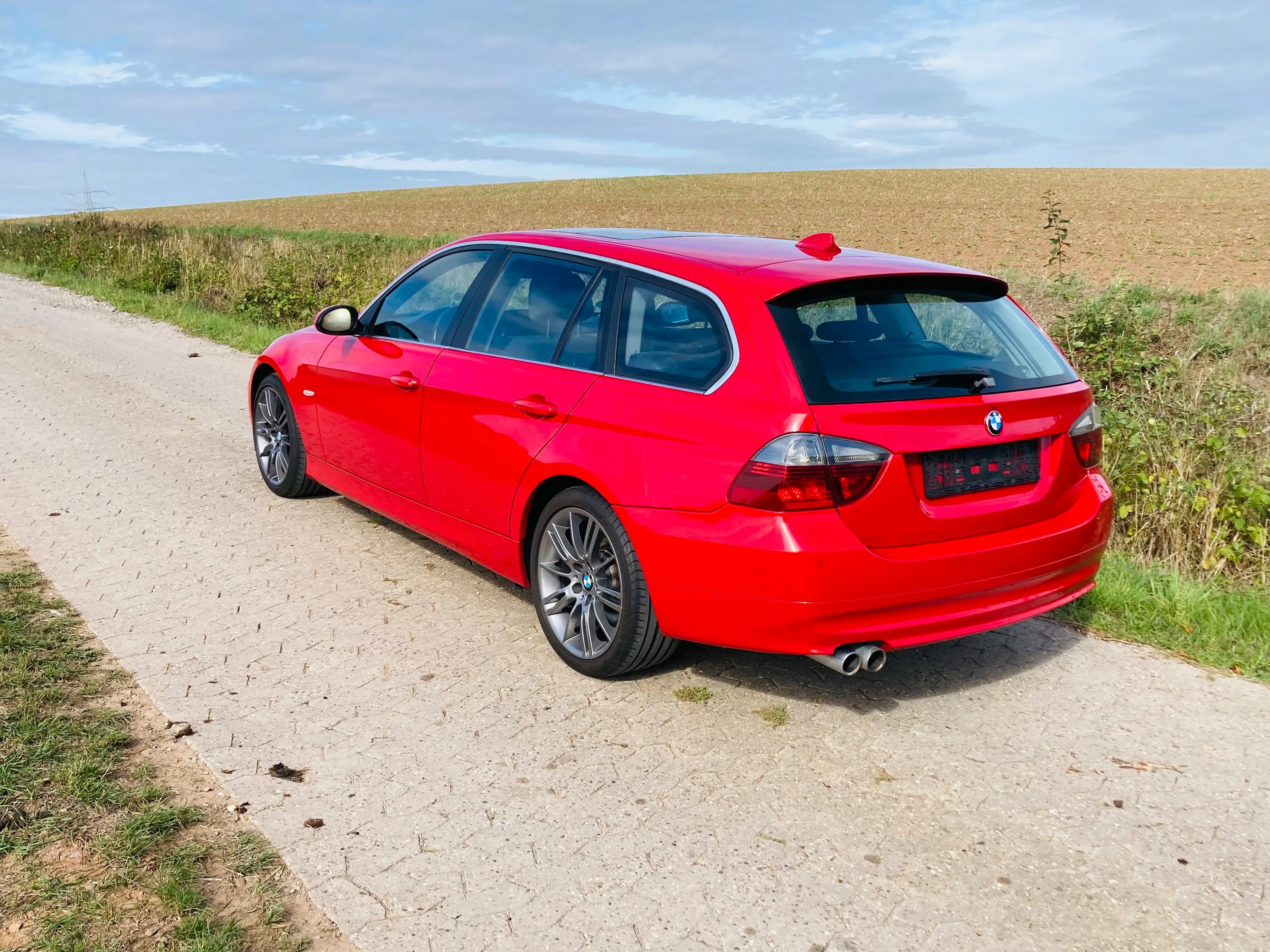 BMW 330 330 d xDrive — photo 7