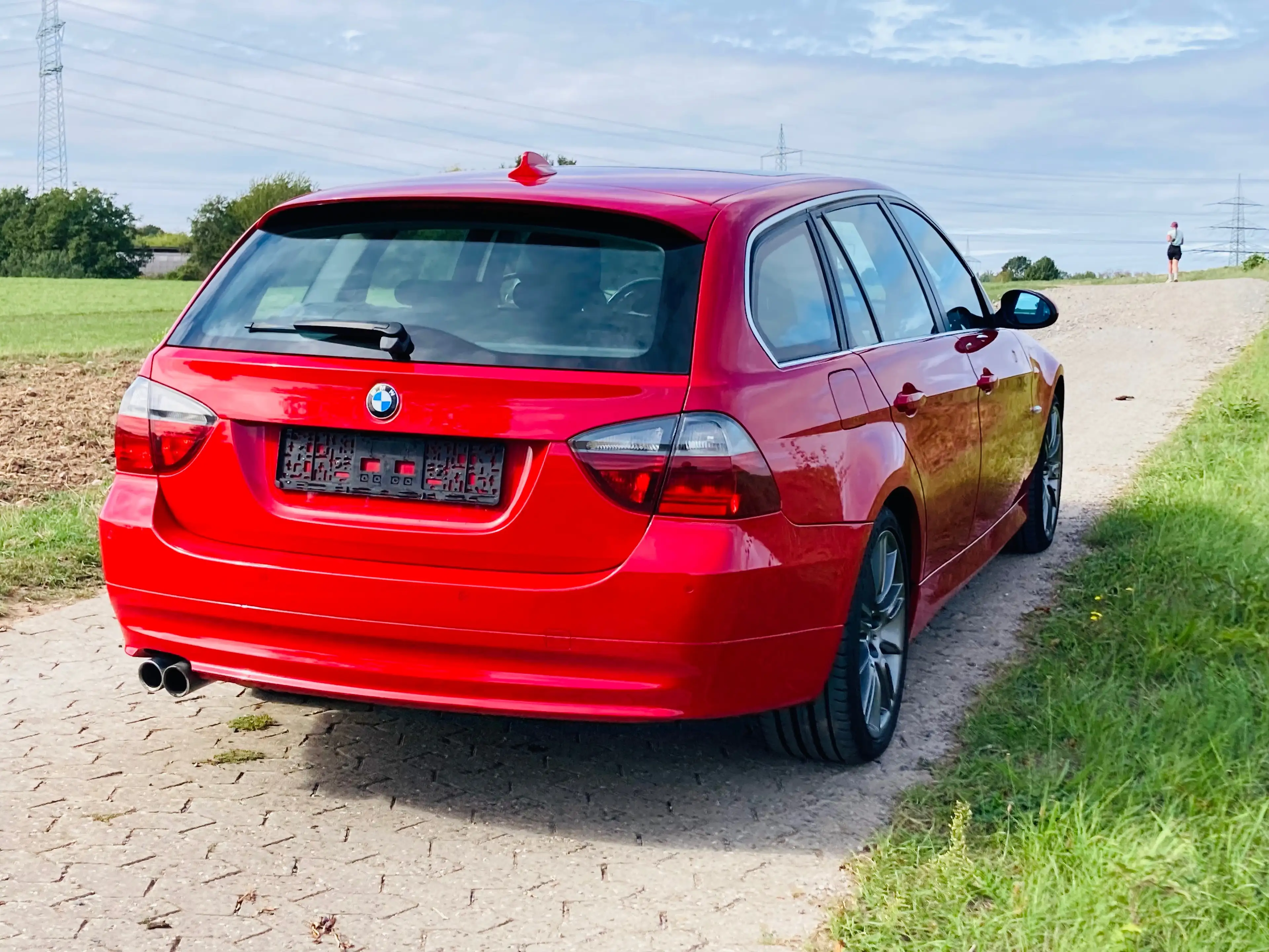 BMW 330 330 d xDrive — photo 9