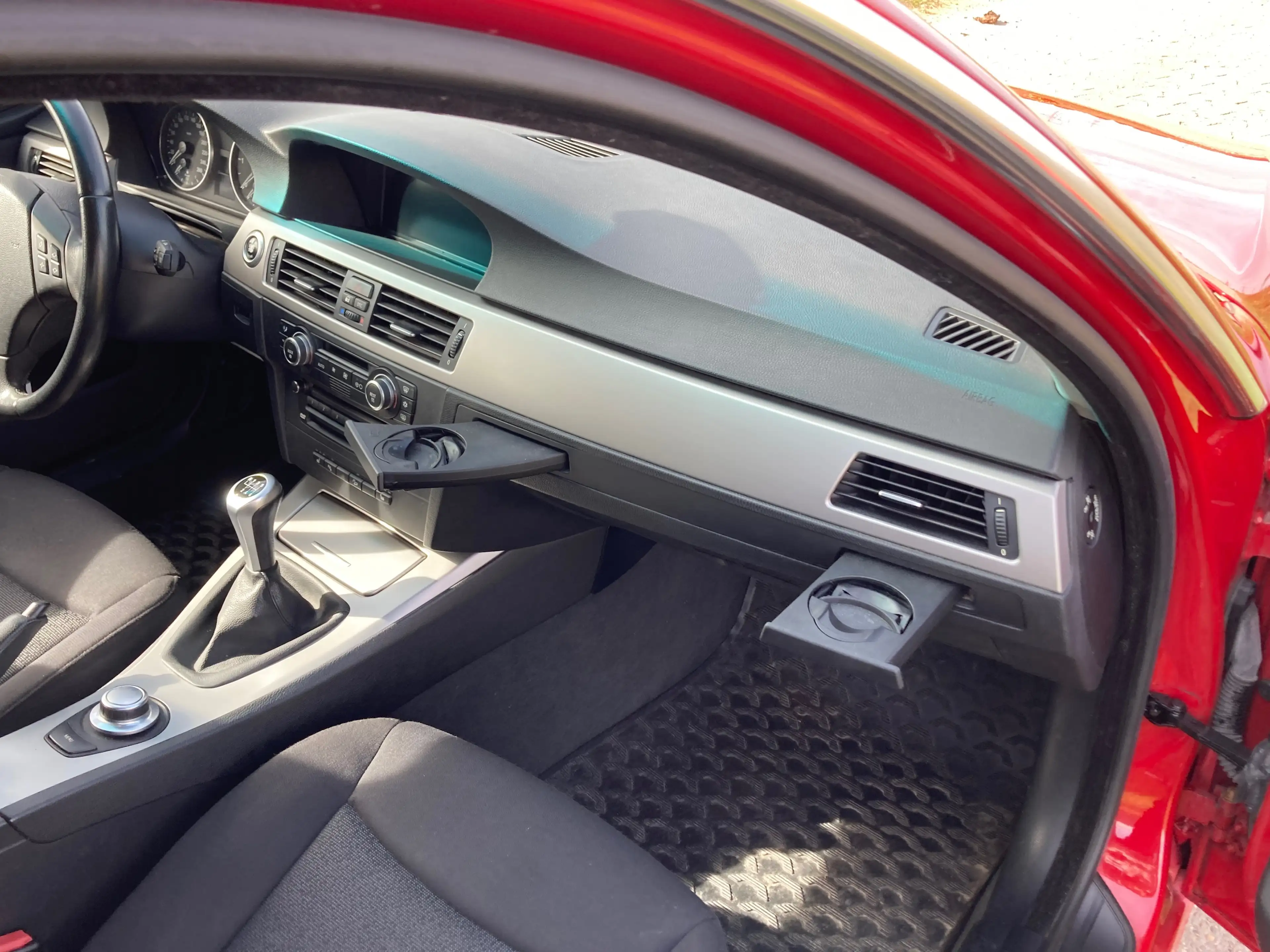 BMW 330 330 d xDrive — photo 13
