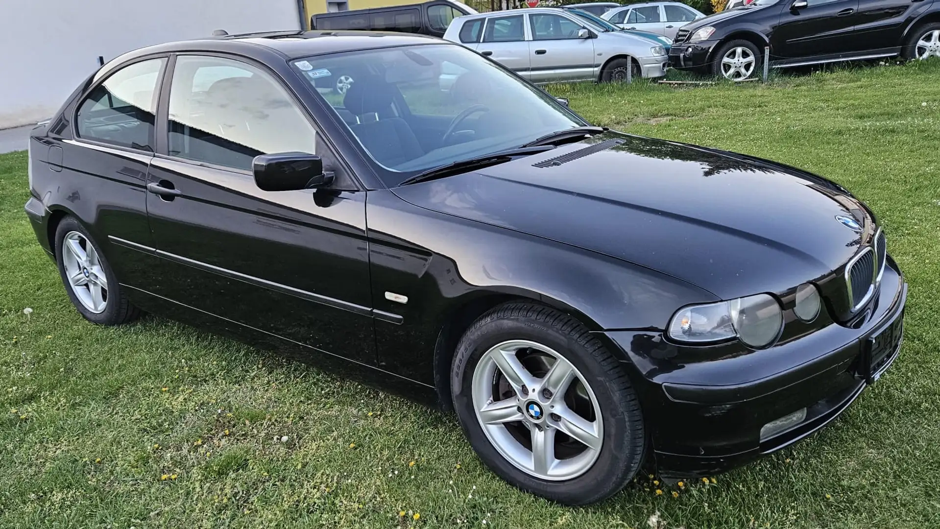BMW 316 316ti compact Österreich-Paket Schwarz - 2