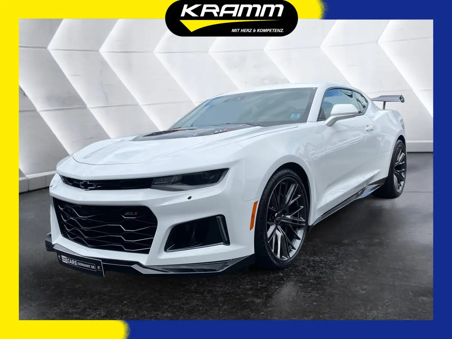 Chevrolet Camaro 6.2L V8 ZL1 1LE Carbon Spoiler+Recaro Bílá - 1