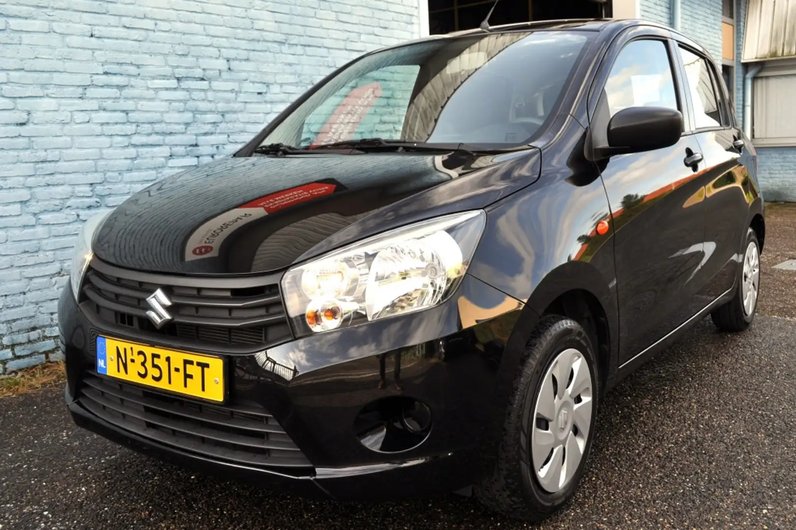 Suzuki Celerio 1.0 Comfort Automaat A/c bleu-tooth Negro - 1