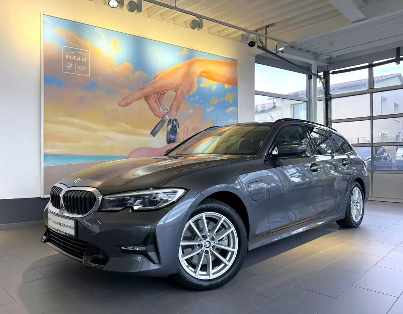 BMW 320 320e Touring Sport Line KOM+LASER+HUD+AHK+KAM360 Grigio - 1