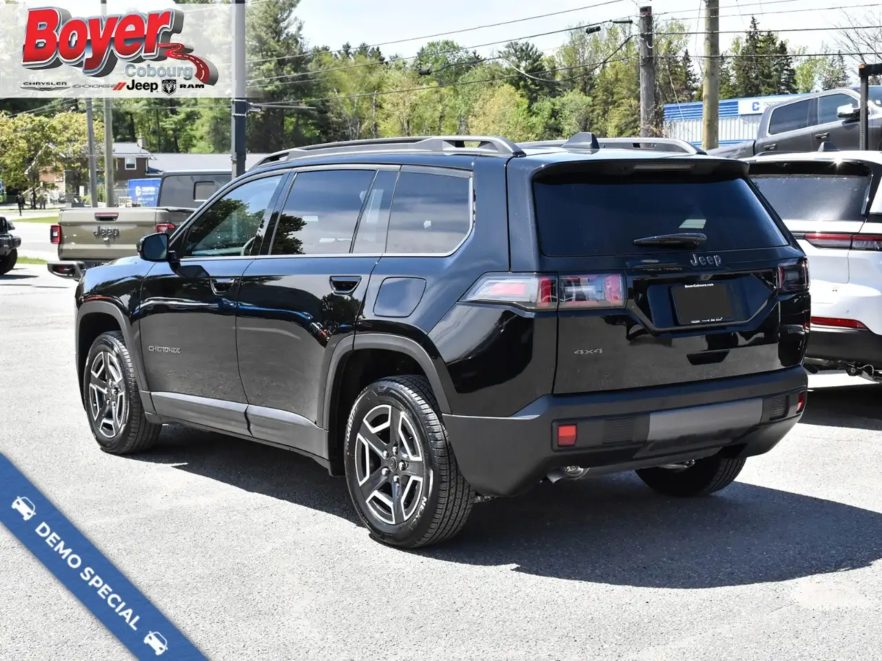 Jeep Cherokee снимка Jeep Cherokee