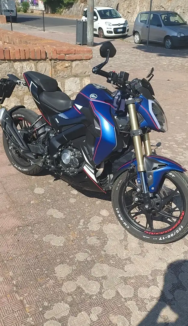 Keeway RKF 125 limited edition Bleu - 1