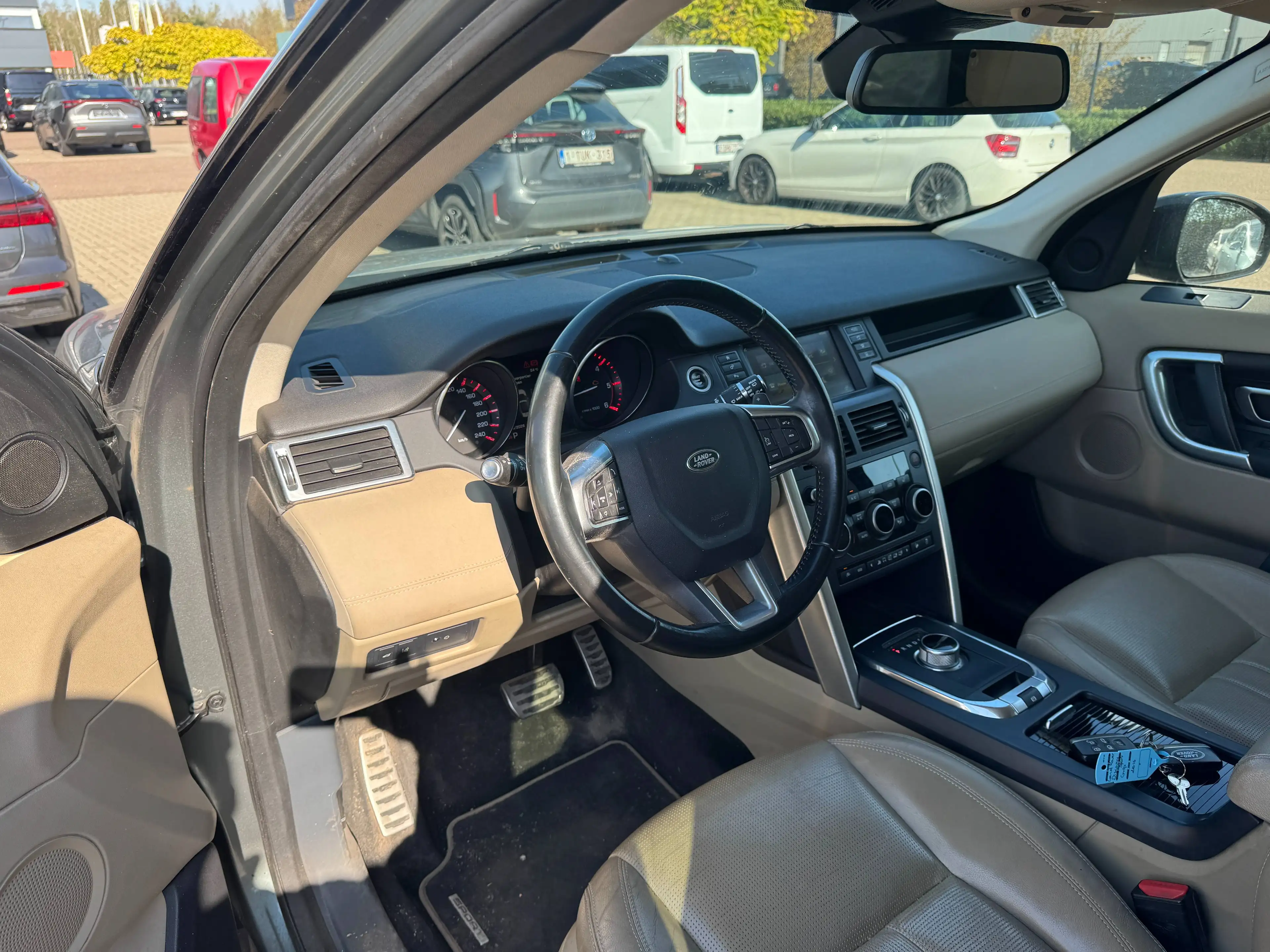 Land Rover Discovery Sport Discovery Sport 2.0 TD4 HSE/Lichte vracht — photo 5
