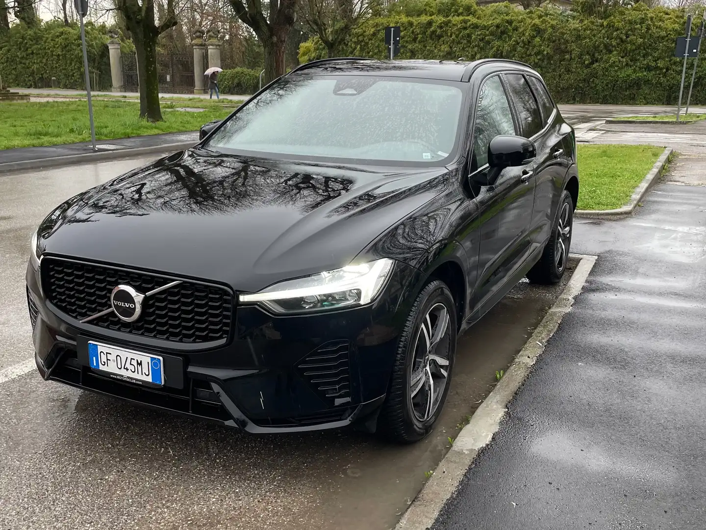 Volvo XC60 XC60 2.0 b4 R-design N1 Nero - 1