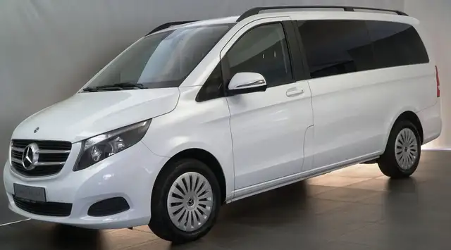 Mercedes-Benz V 200 d RISE lang 8Sitzer!