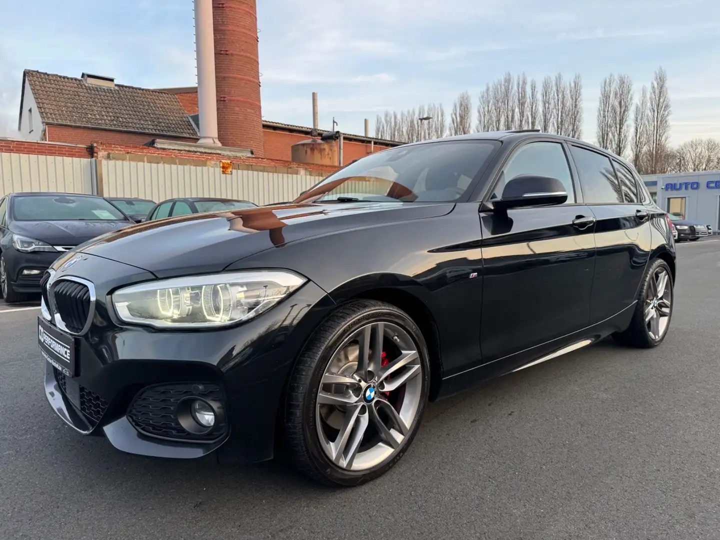 BMW 120 d *XDRIVE*M SPORT*H&K*NAVI*TÜV27*ACC*SITZH Negro - 1