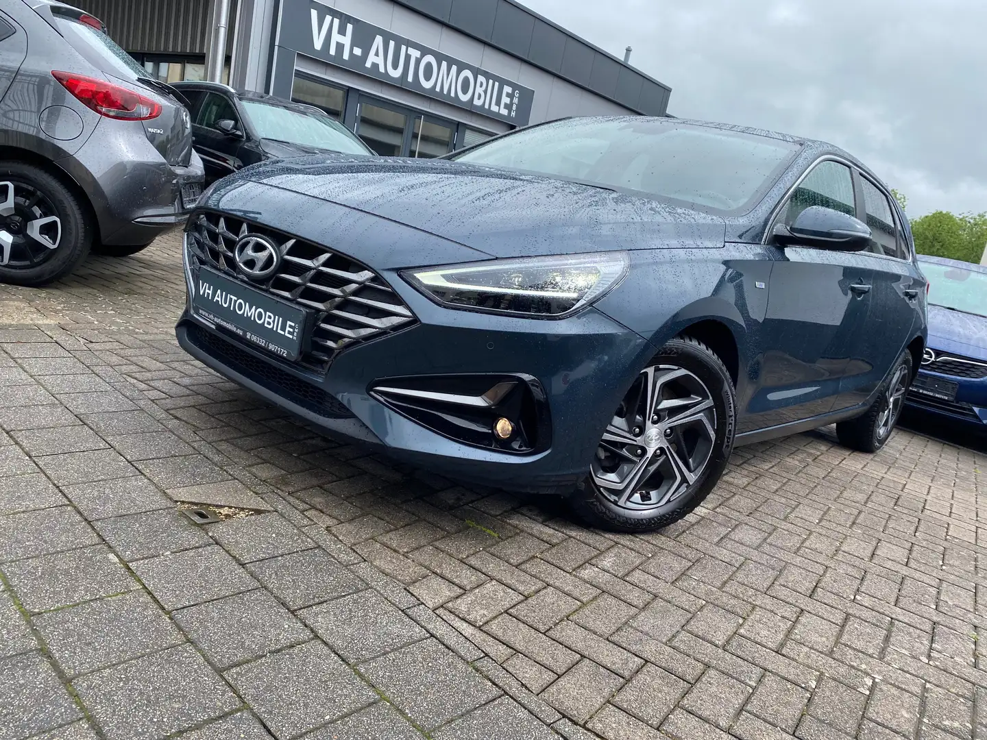 Hyundai i30 1.5 T-GDI*16"ALU*NAVI*LED HSW*PDC vo&hi&KAMERA+SHZ Mauve - 2