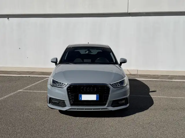 Audi A1 Sportback 1.6 tdi S Line Edition 90cv