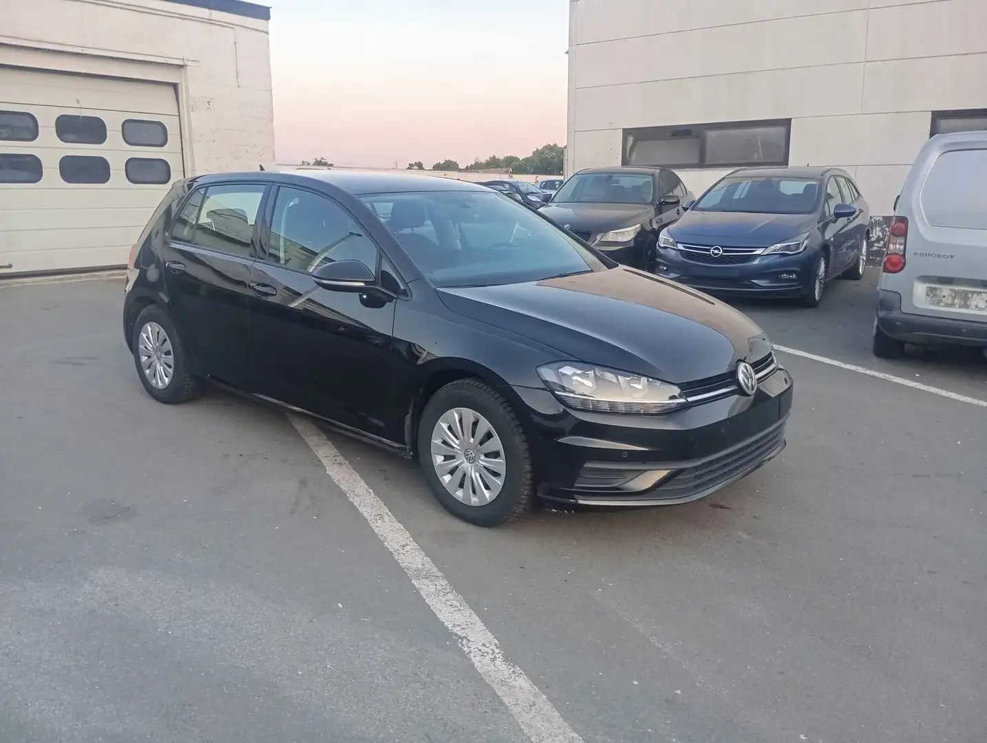 Volkswagen Golf 1.6 CR TDi Noir - 2