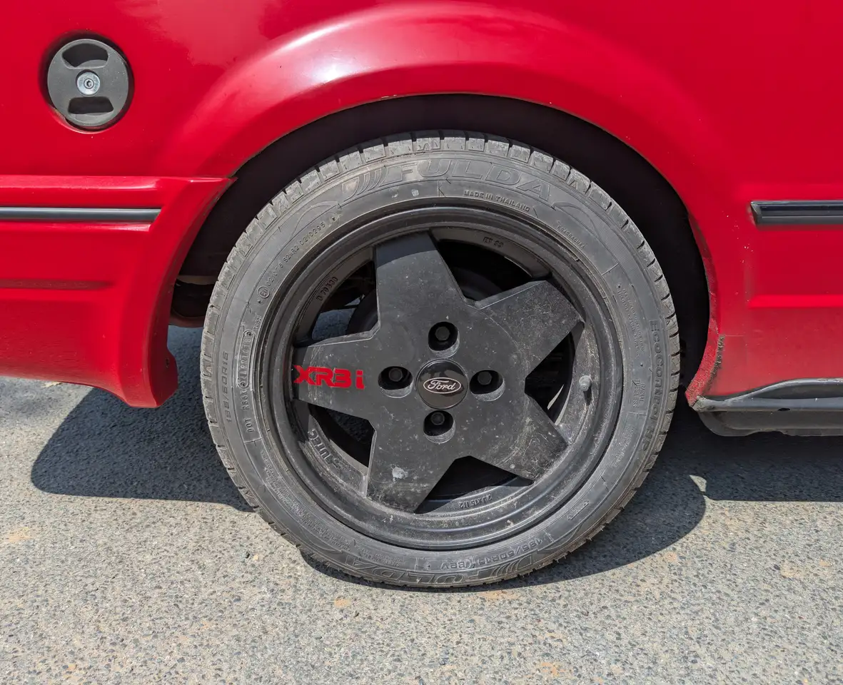 Ford Escort XR3i, foto 7