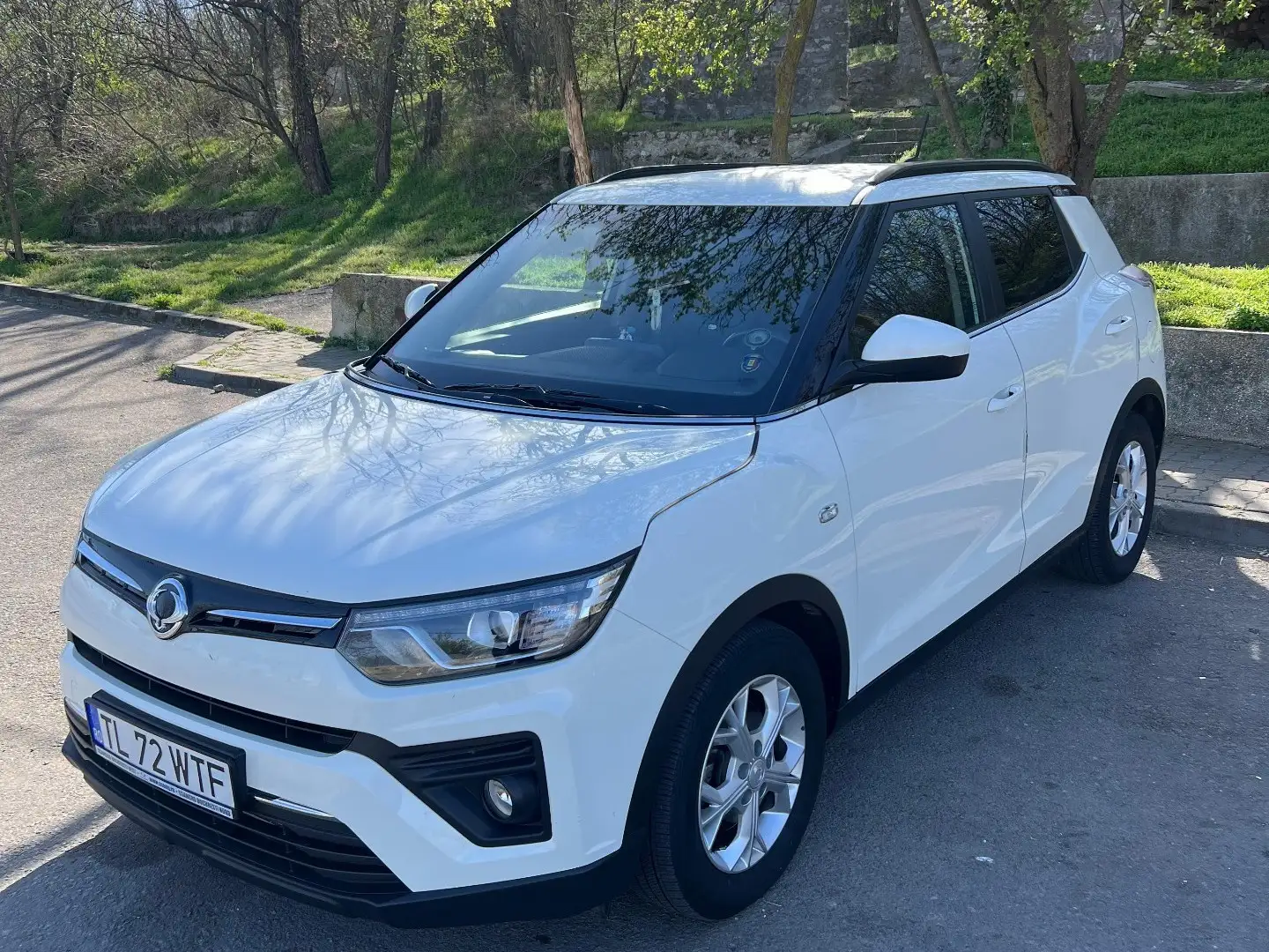 SsangYong Tivoli 1.5 T-GDi 2WD Crystal Wit - 1