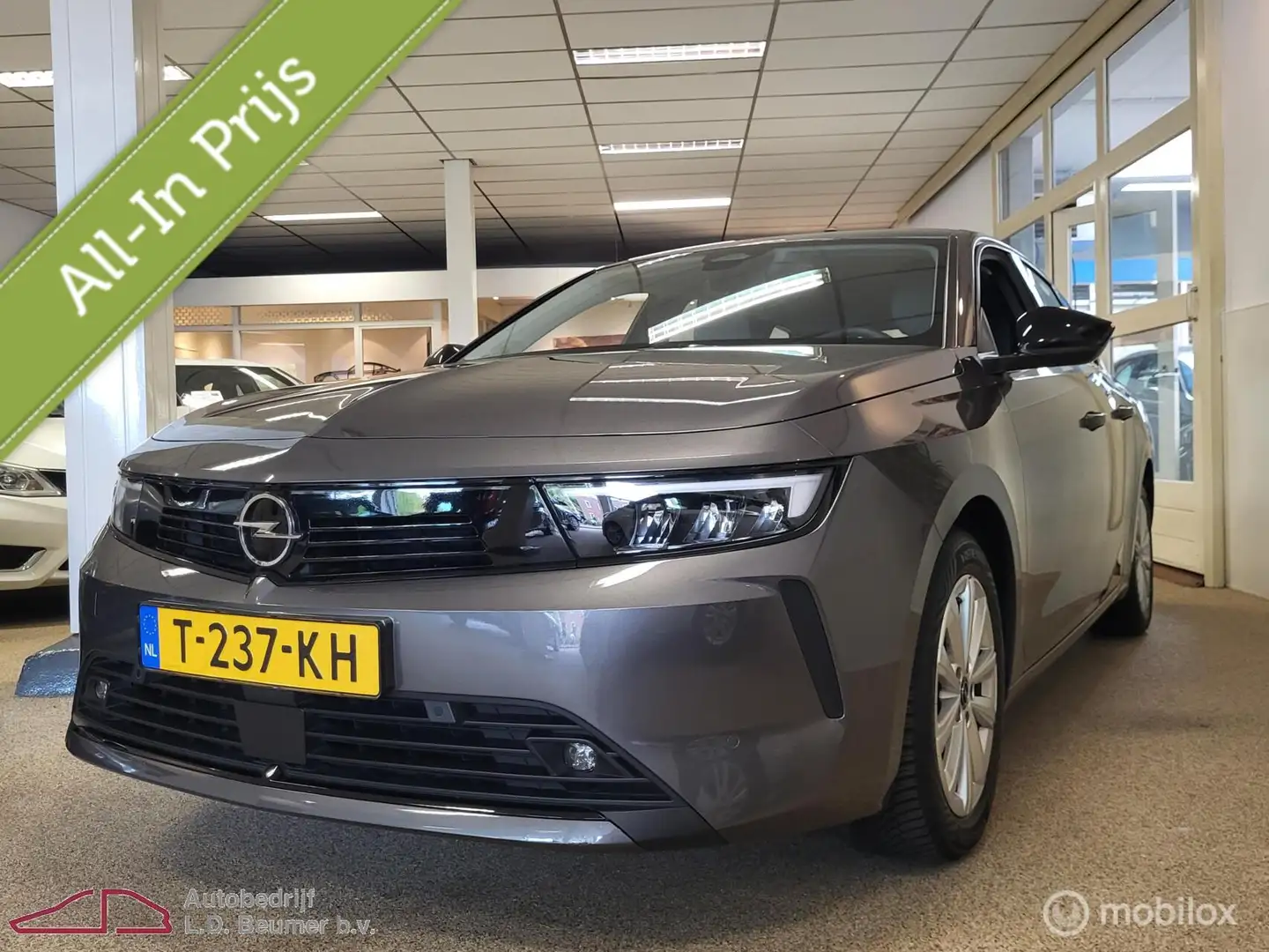 Opel Astra Sports Tourer 1.2 *NL, CARPLAY NAVI , RIJKLAARPRIJ Gris - 1