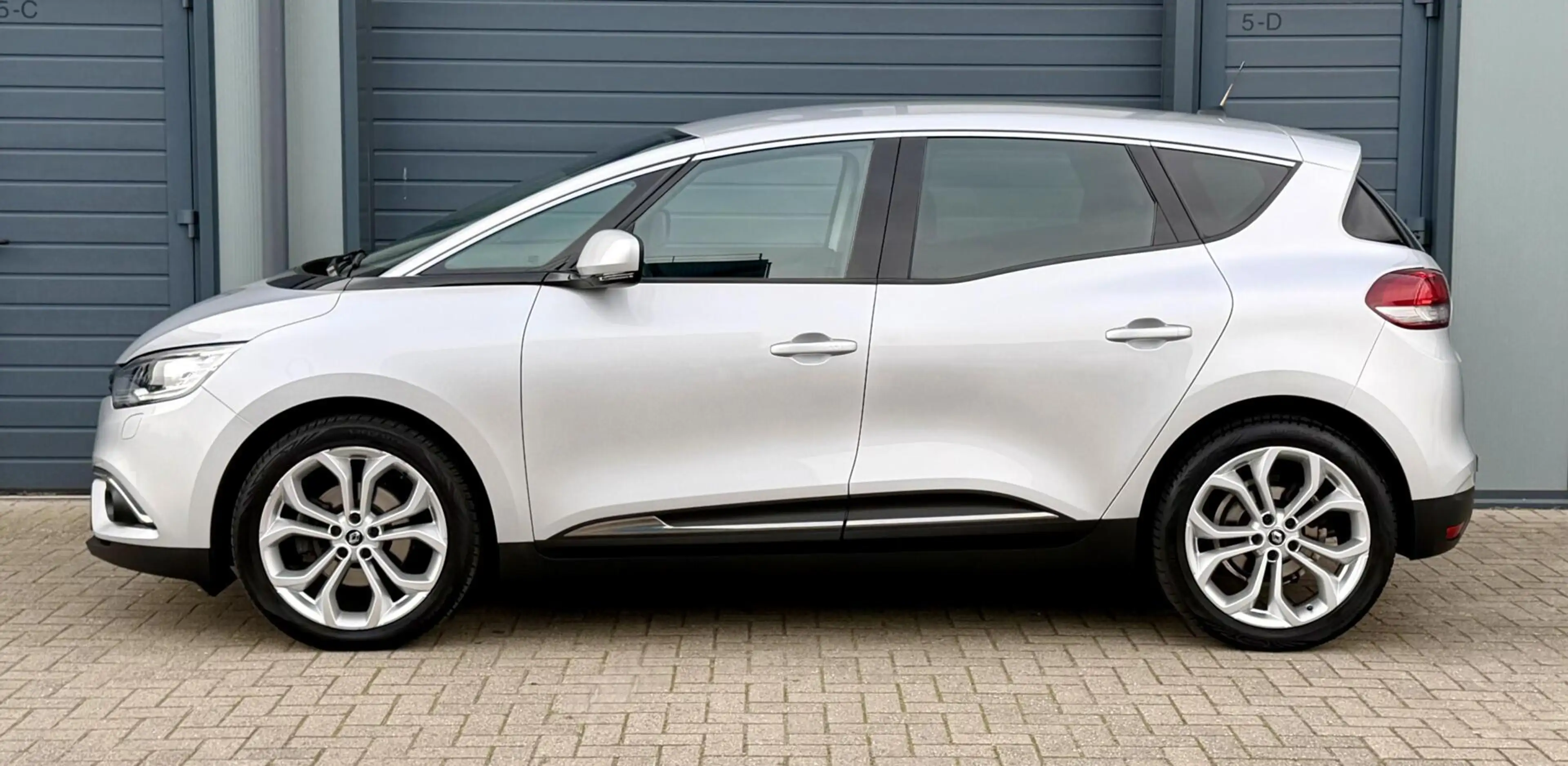 Renault Scenic 1.2 TCe 116pk Intens | Nieuwe Model | Lage KM | Tr — photo 7