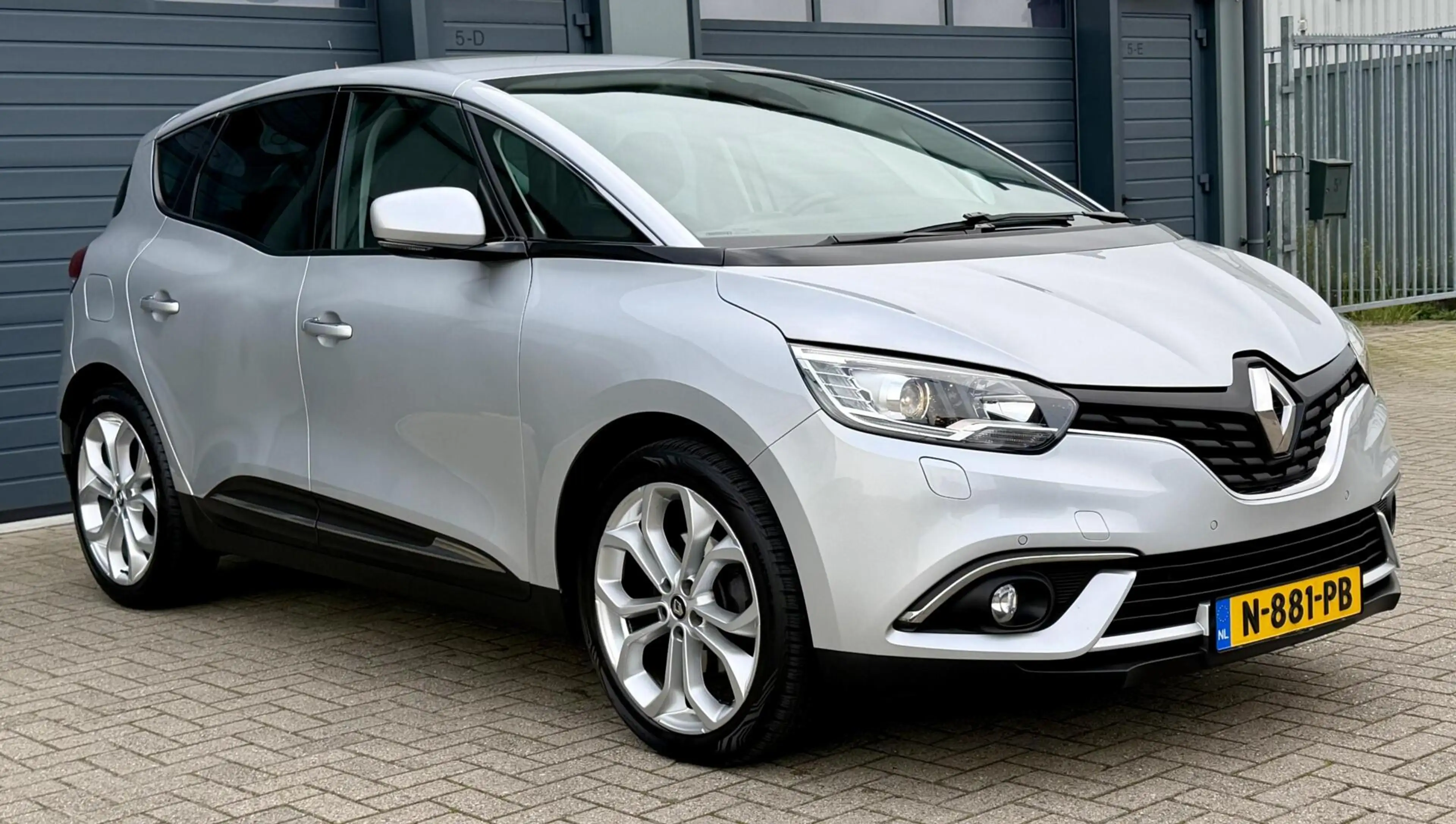 Renault Scenic 1.2 TCe 116pk Intens | Nieuwe Model | Lage KM | Tr — photo 12