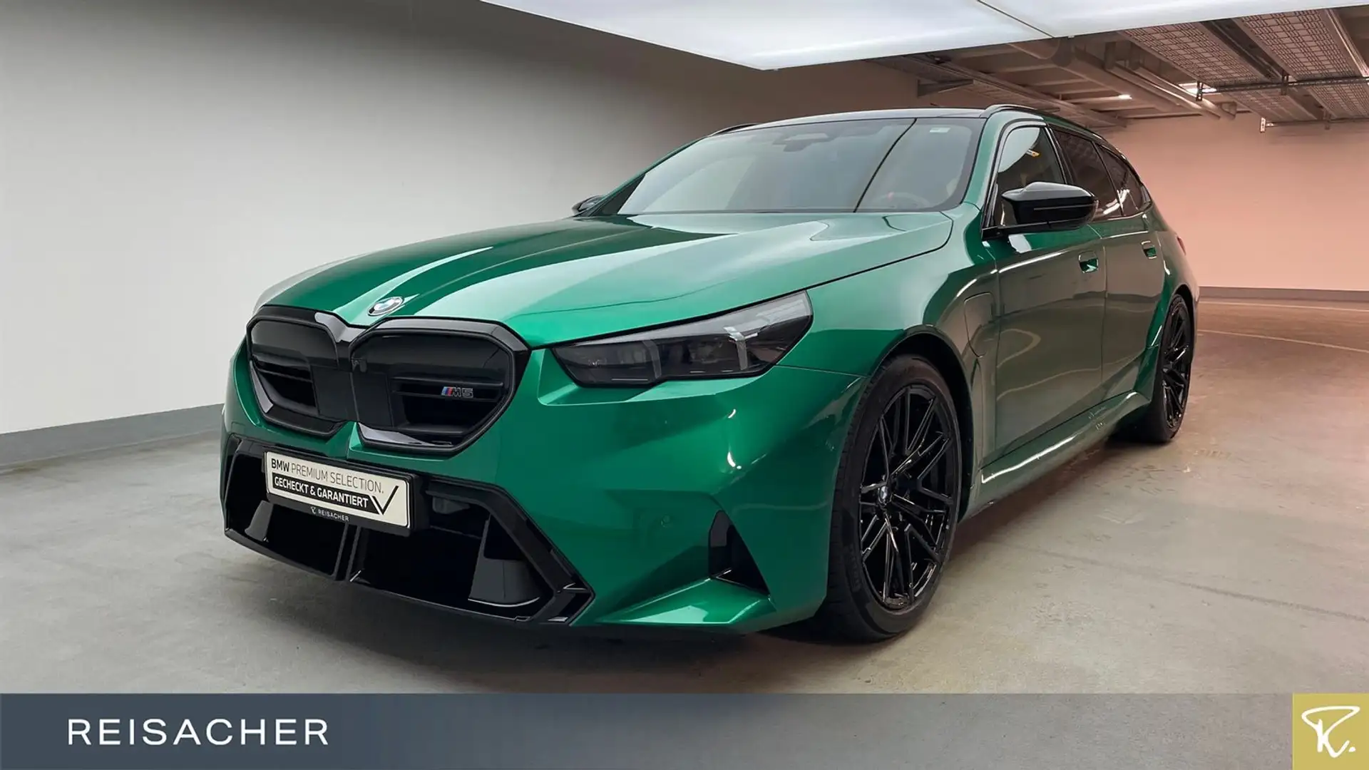 BMW M5 A Tou AHK,AHK,DAProf,DAProf,Leder,Autom Zöld - 1