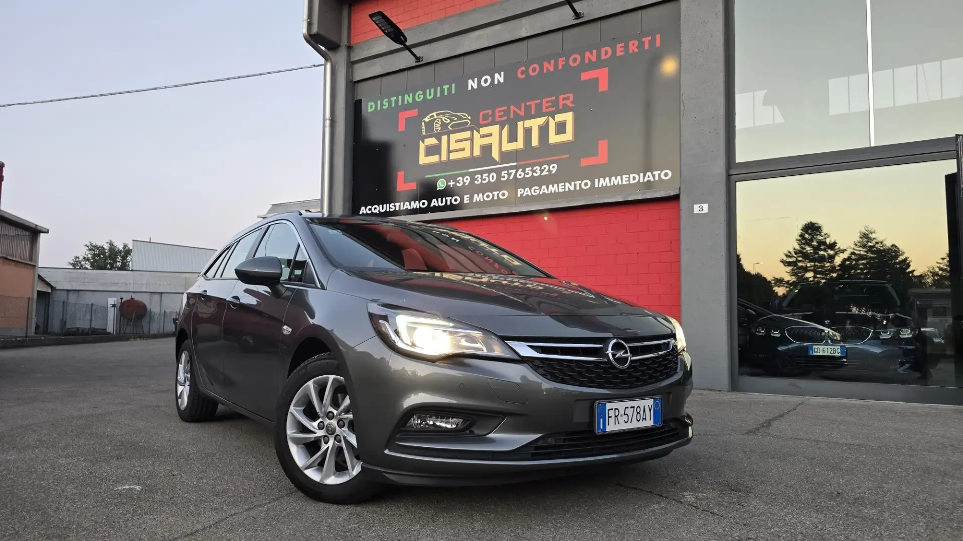 Opel Astra OPEL ASTRA 1.6 CDTI SPORTS TOURER BUSINESS 110CV - Zwart - 1
