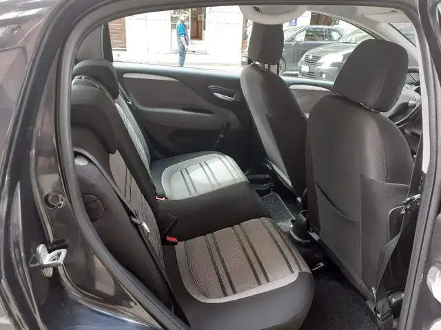 Fiat Punto Evo view 7