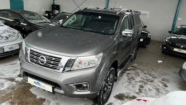 Nissan Navara NP300 N-Connecta Double Cab 4x4