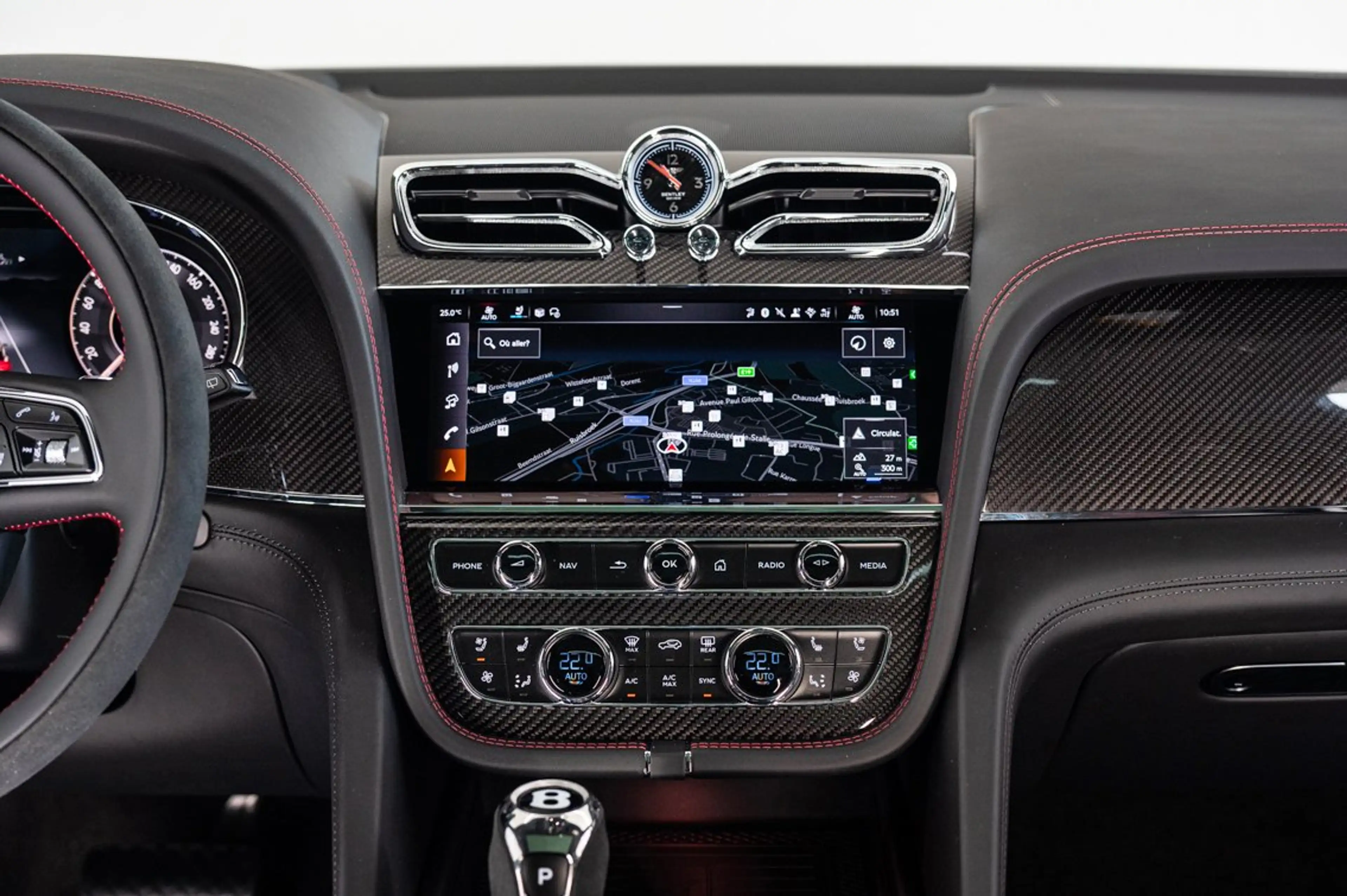 Bentley Bentayga Bentayga S Turbo V6 PHEV — photo 10