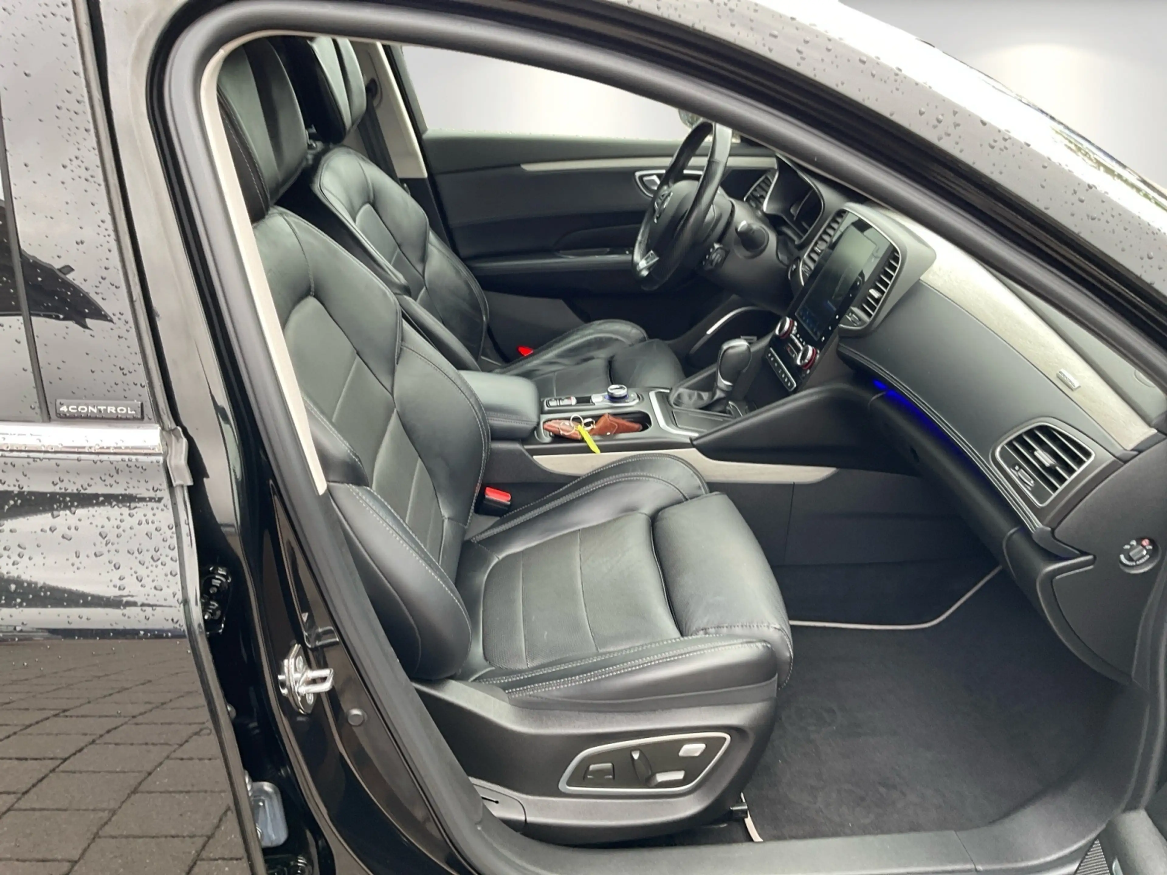Renault Talisman Grandtour INITIALE PARIS ENERGY — photo 15