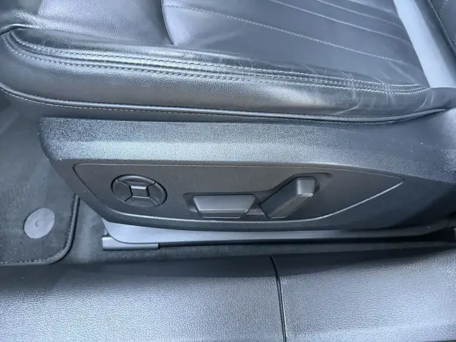 Audi A6 view 21