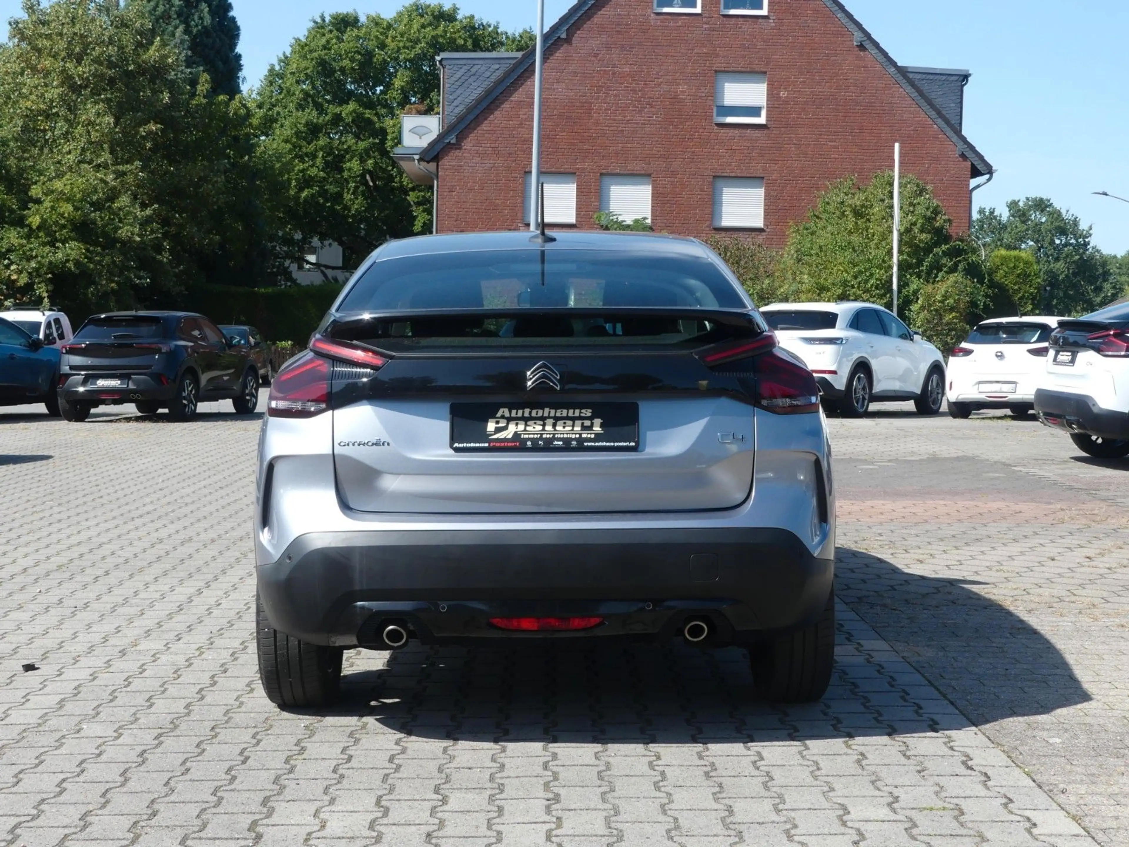 Citroen C4 PureTech 130 S&S Plus — photo 5