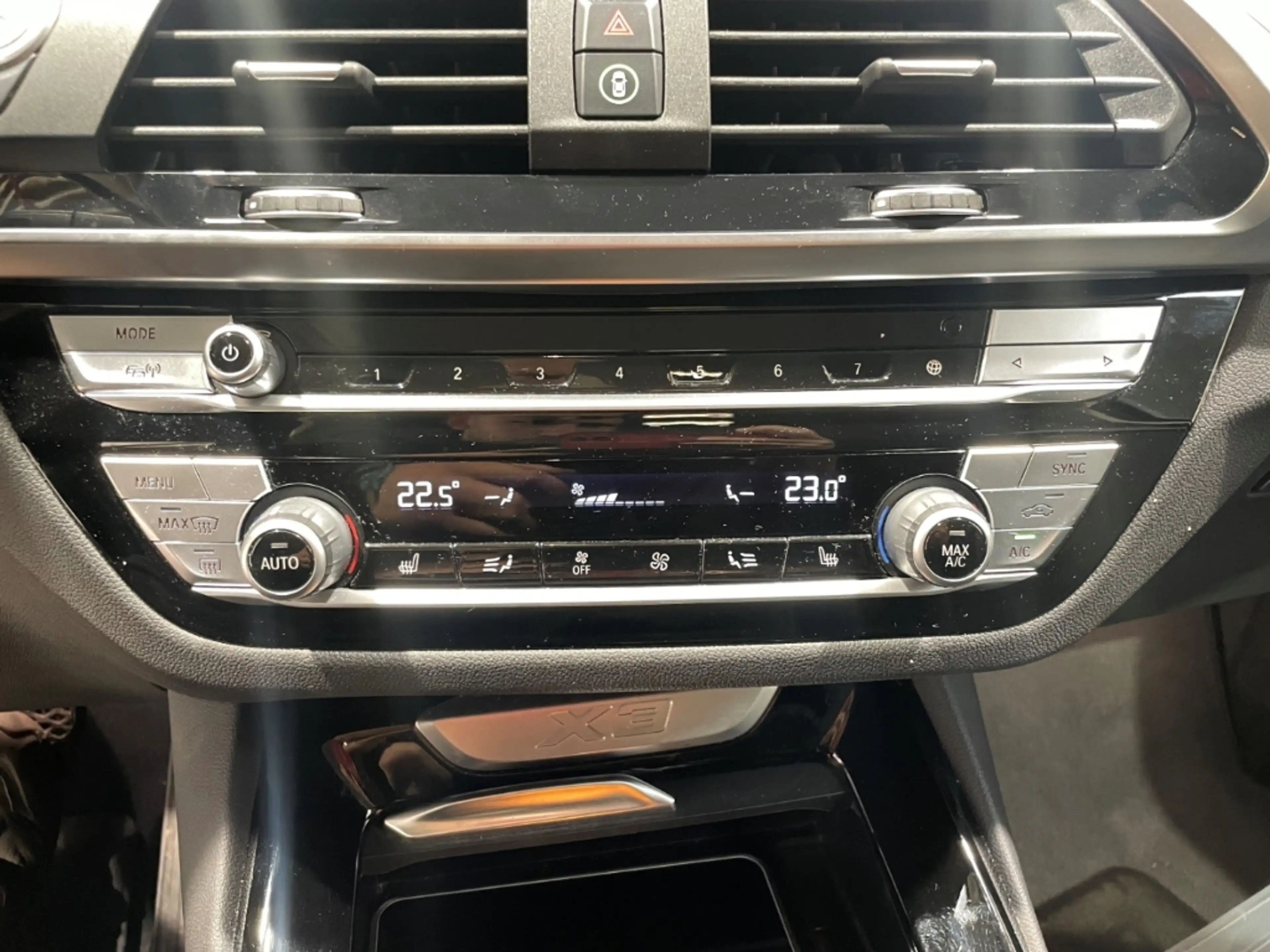 BMW X3 xDrive 30 e Advantage EU6d Navi LED ACC — photo 10