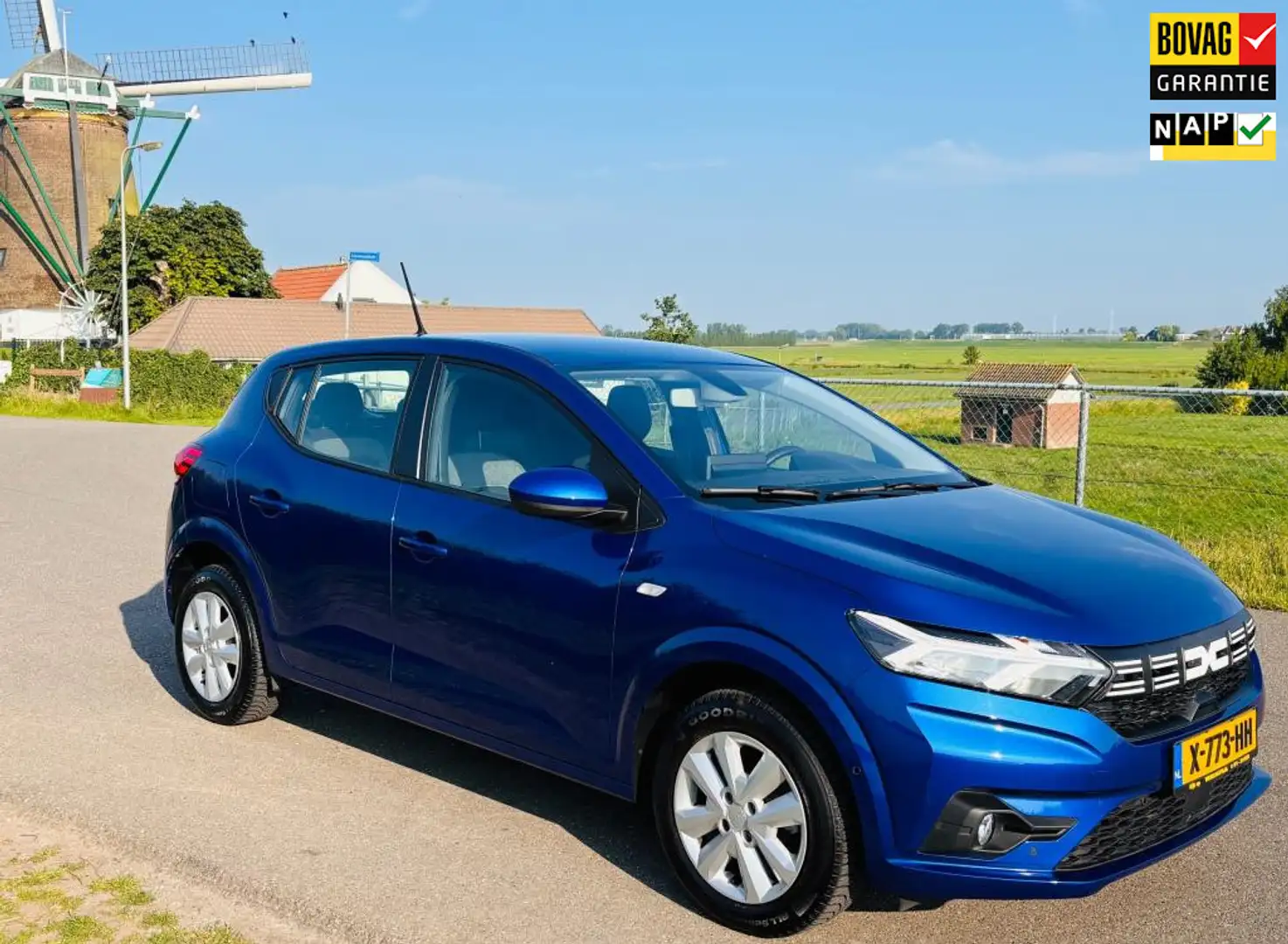 Dacia Sandero 1.0 TCe 100 ECO-G Expression Blauw - 1