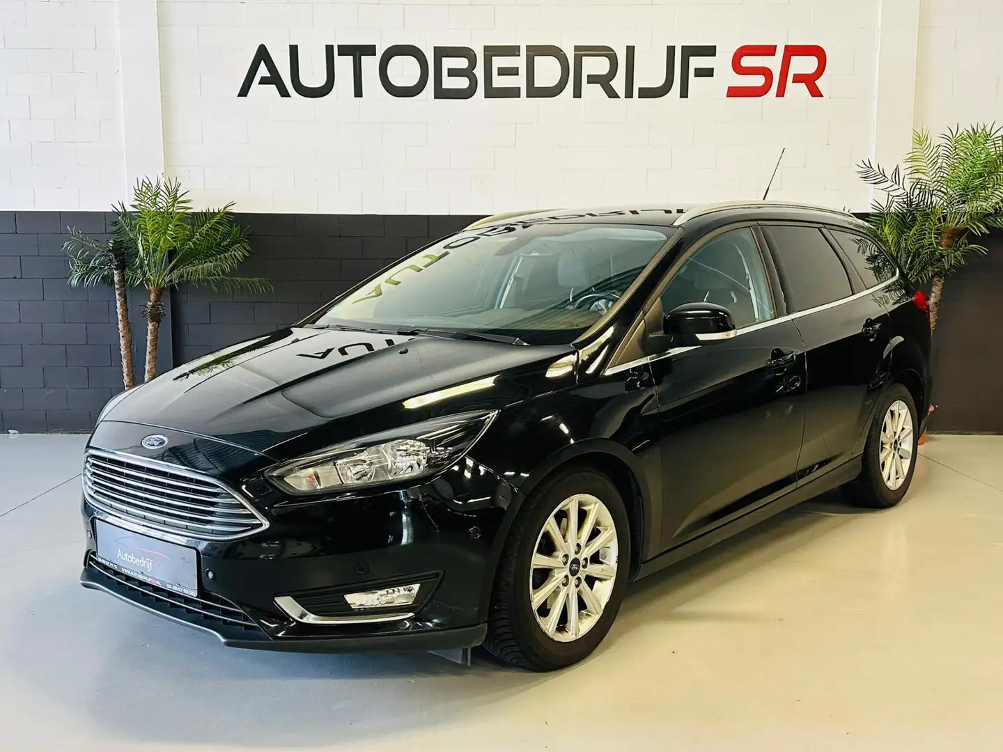 Ford Focus Wagon 1.0 Titanium Camera! Cruise Controle! Stoelv - 2