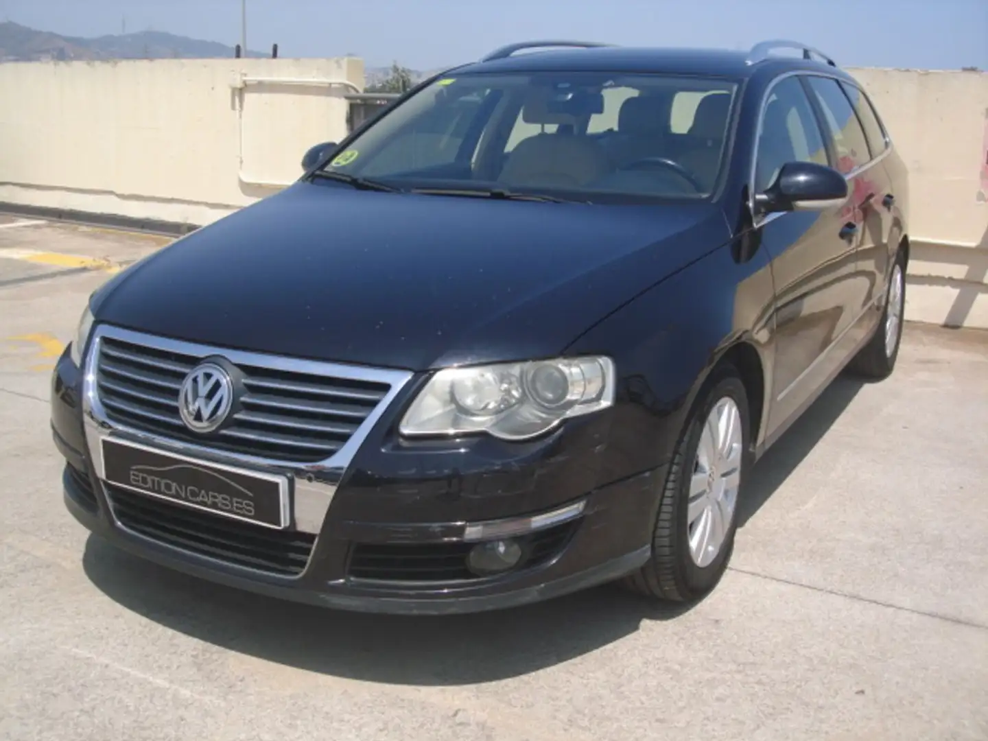 Volkswagen Passat Variant 2.0TDI Highline Negro - 1