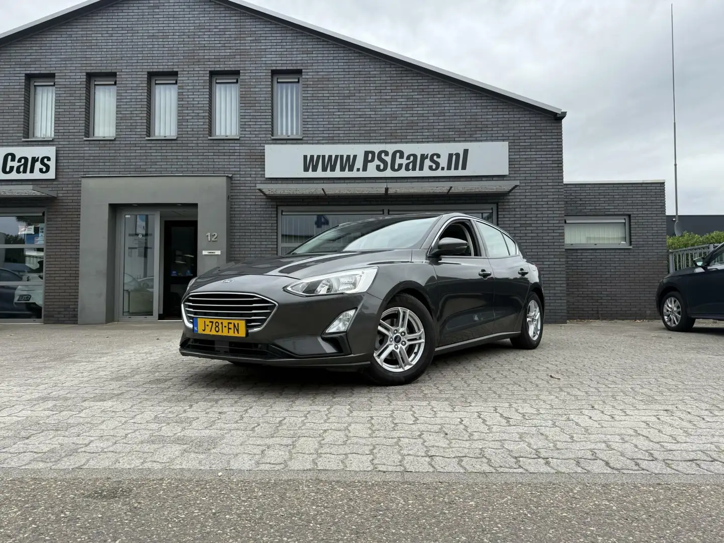 Ford Focus 1.5 EcoB 150pk CarPlay|Cruise|Navi|Trekhaak|Velgen Gris - 2