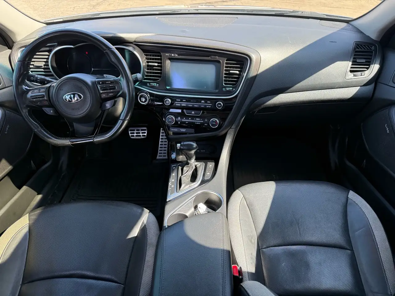 Kia Optima снимка Kia Optima