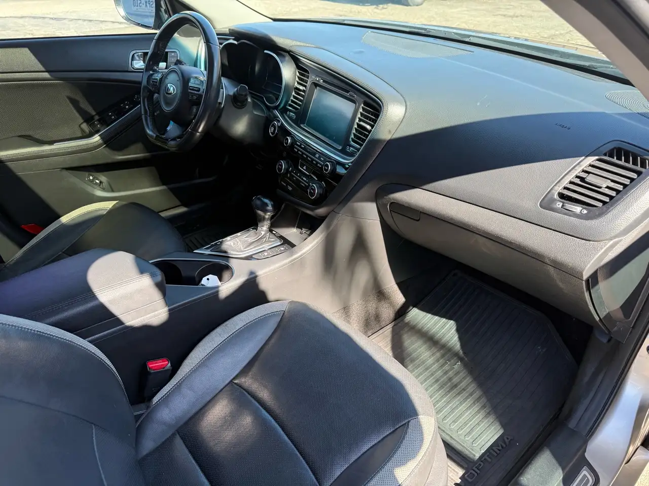 Kia Optima снимка Kia Optima